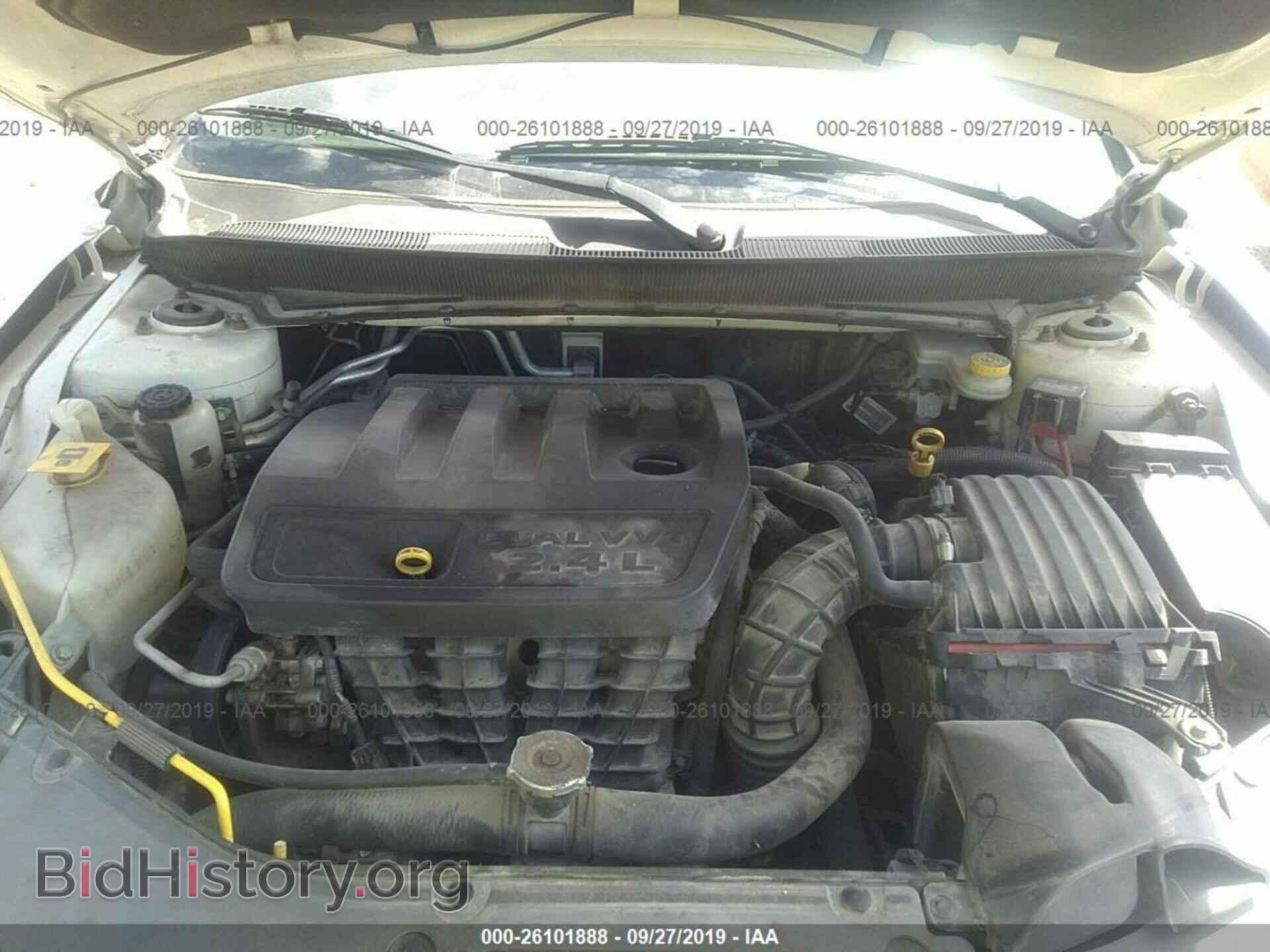 2009 CHRYSLER SEBRING - VIN: 1C3LC46B89N524960 - Фото 10