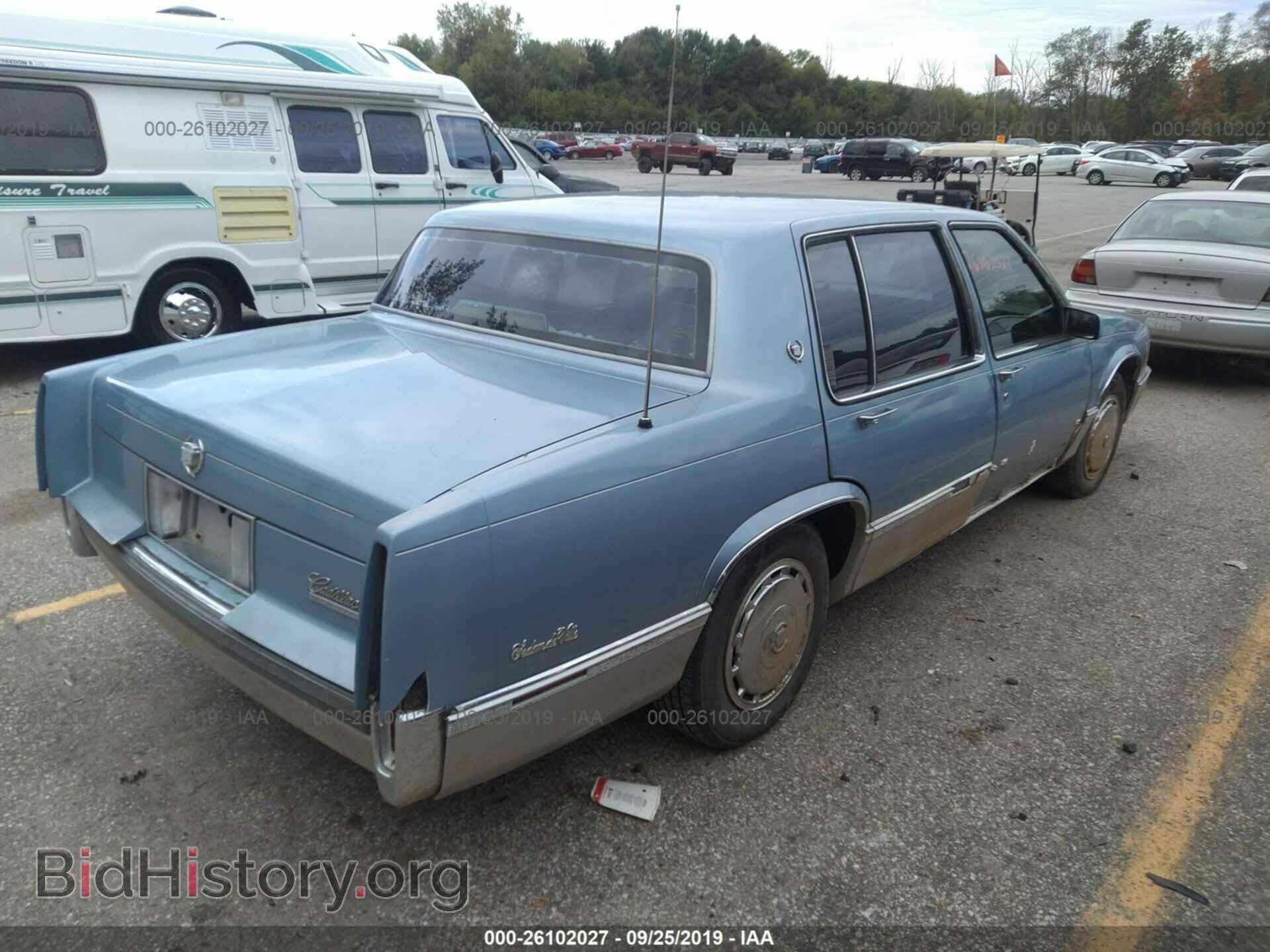 1990 CADILLAC DEVILLE - VIN: 1G6CD5333L4203775 - Photo 4