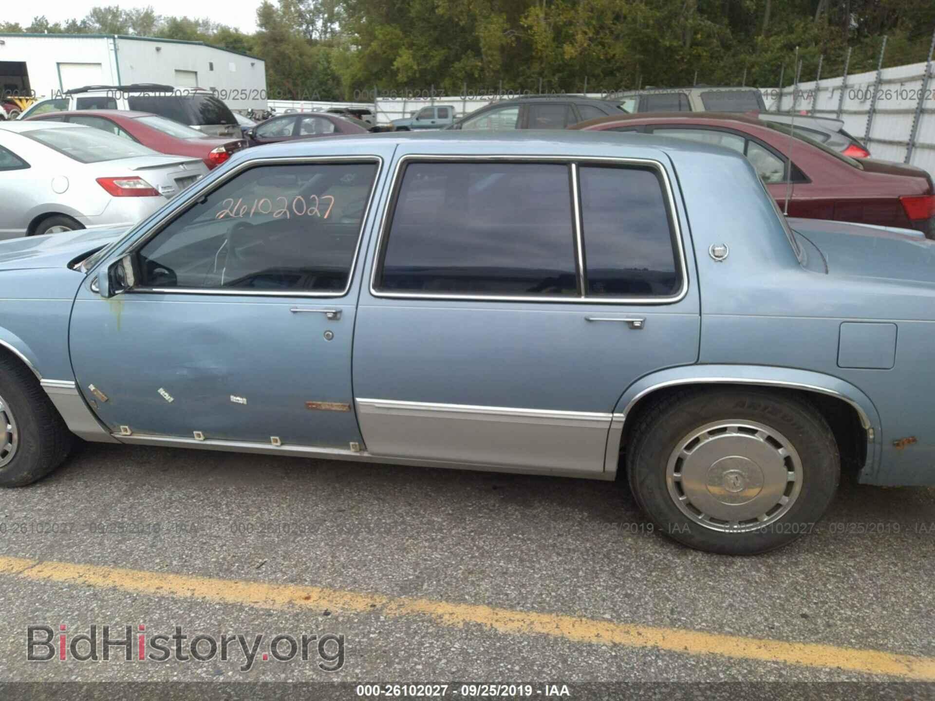 1990 CADILLAC DEVILLE - VIN: 1G6CD5333L4203775 - Photo 6