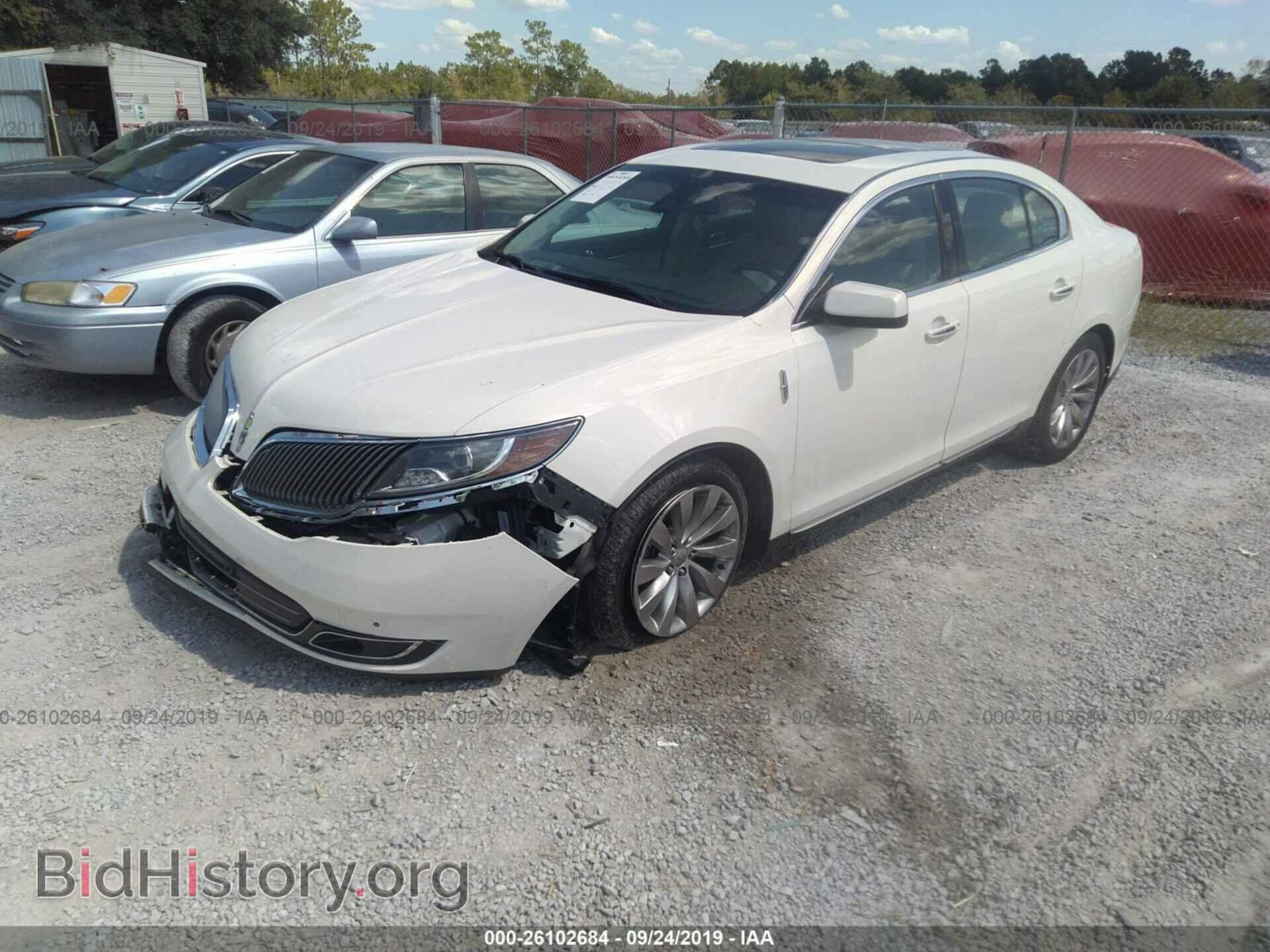 2013 LINCOLN MKS - VIN: 1LNHL9DK8DG613020 - Фото 2