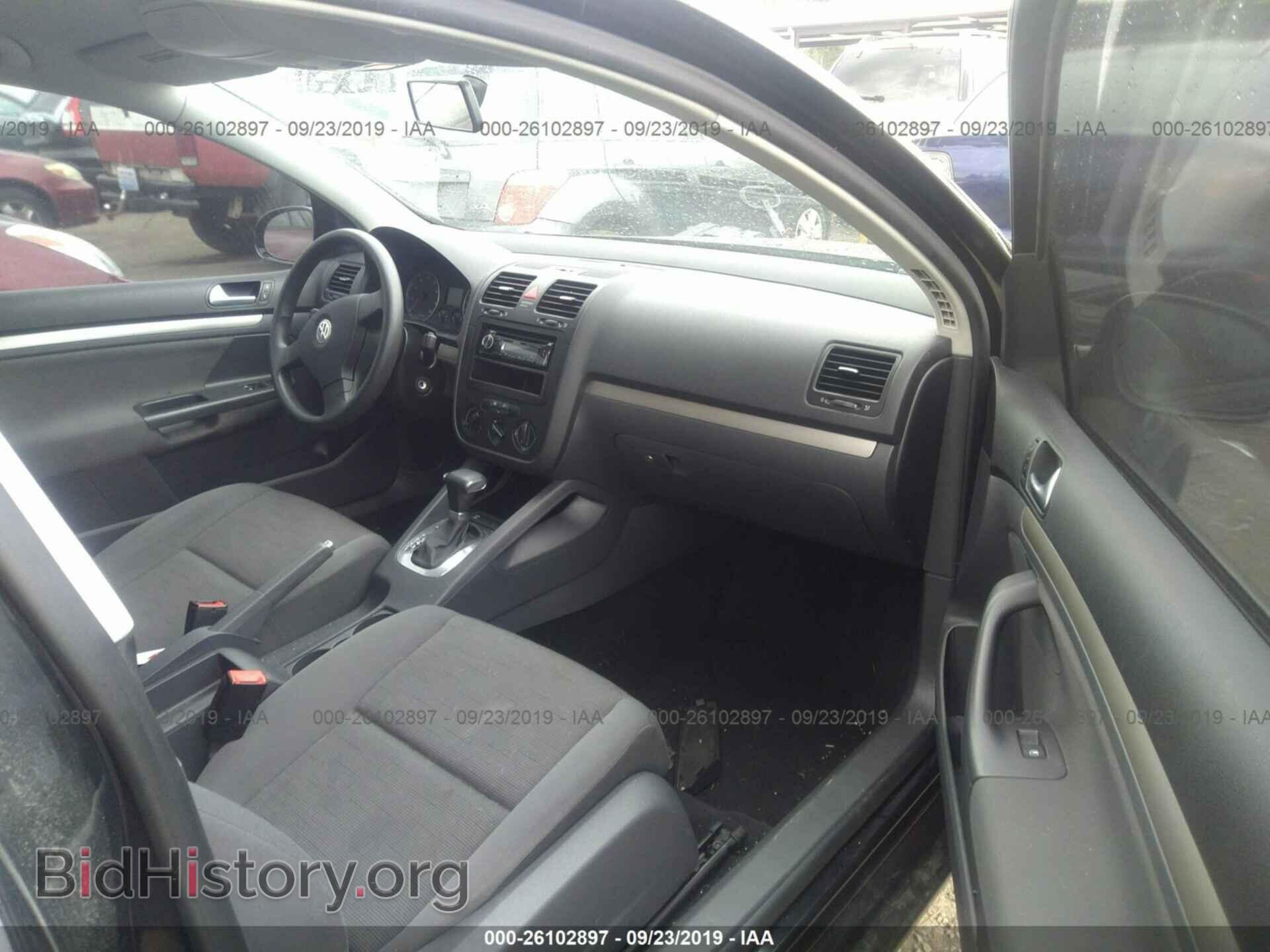2008 VOLKSWAGEN RABBIT - VIN: WVWBA71KX8W005245 - Фото 5