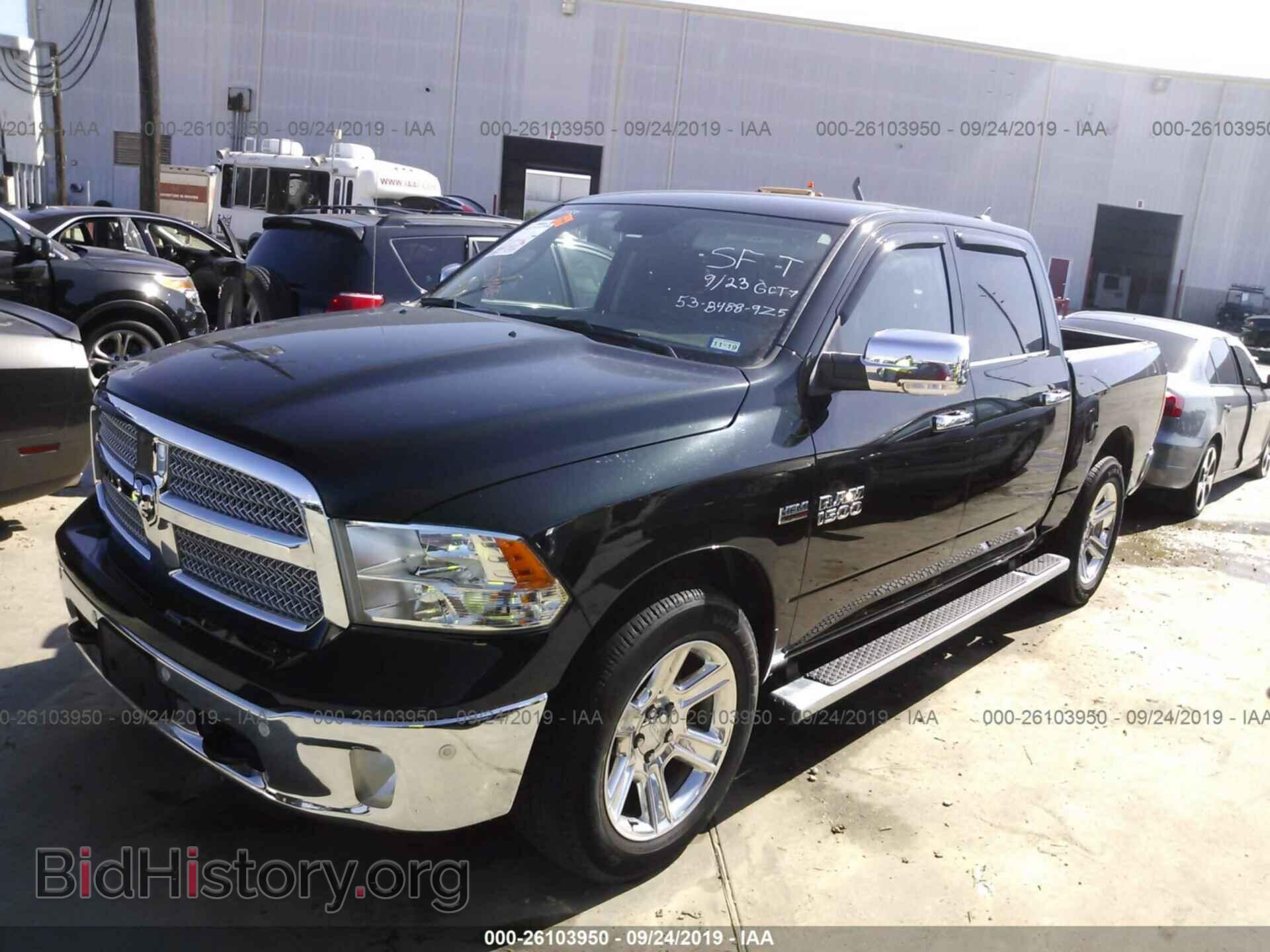 2017 RAM 1500 - VIN: 1C6RR6LT5HS781868 - Фото 2