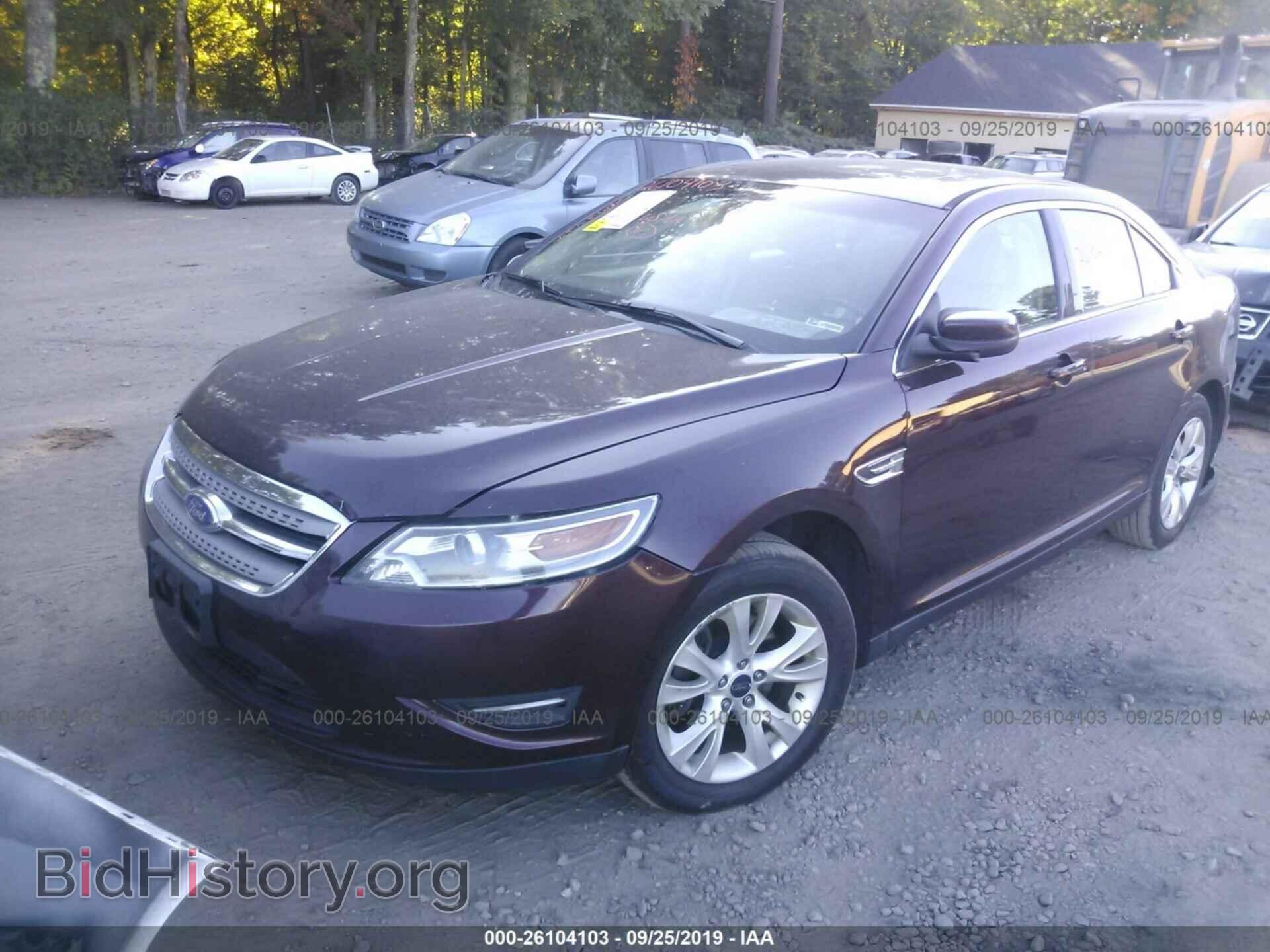2011 FORD TAURUS - VIN: 1FAHP2EW7BG166359 - Фото 2