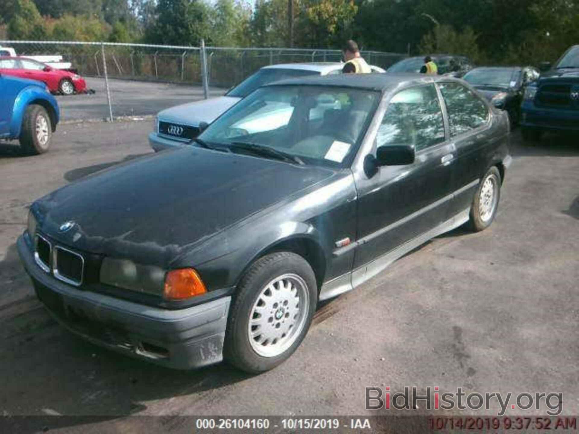 Photo WBACG8323TAU35529 - BMW 318 1996
