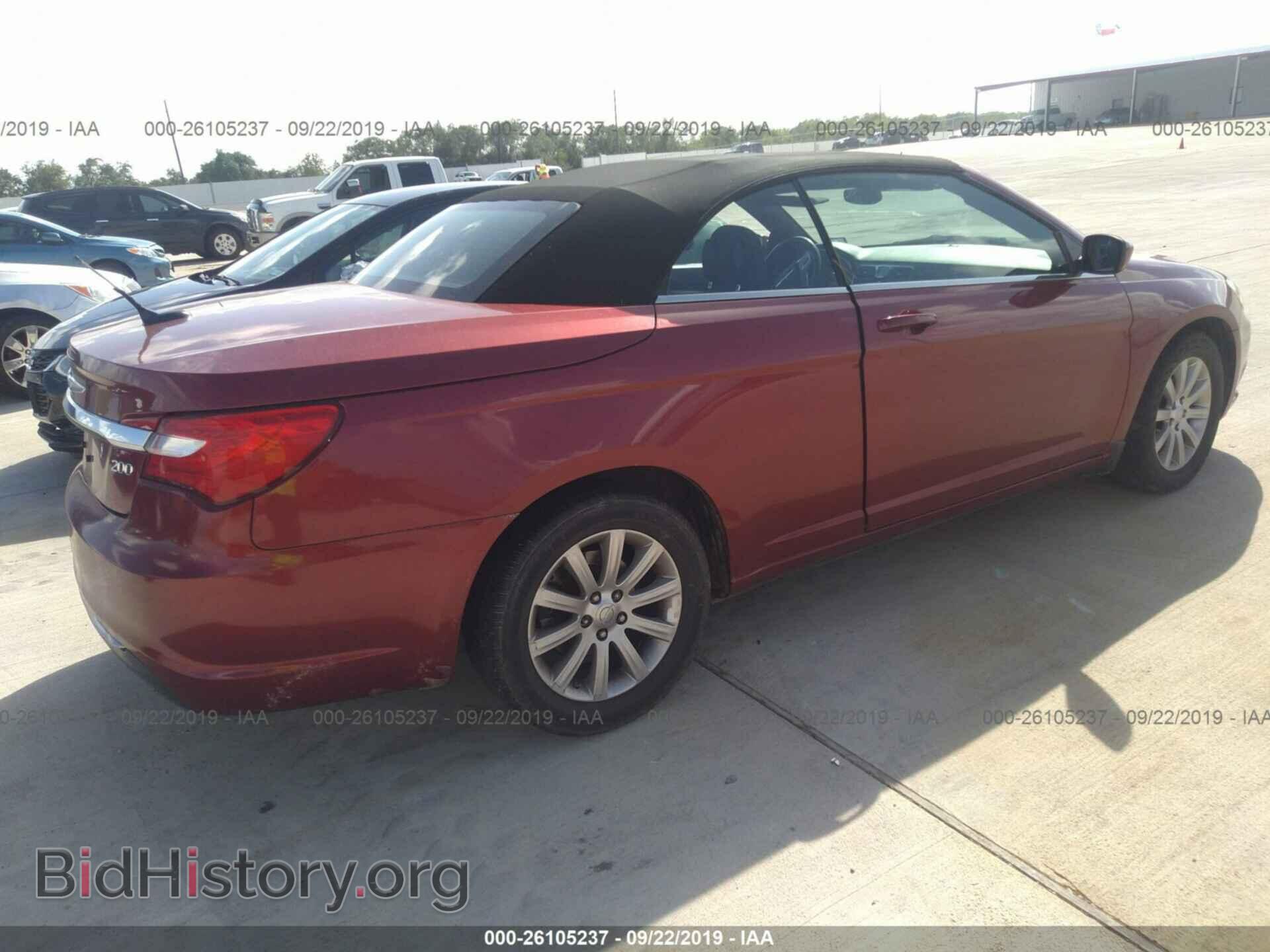 2013 CHRYSLER 200 - VIN: 1C3BCBEB4DN511505 - Фото 4