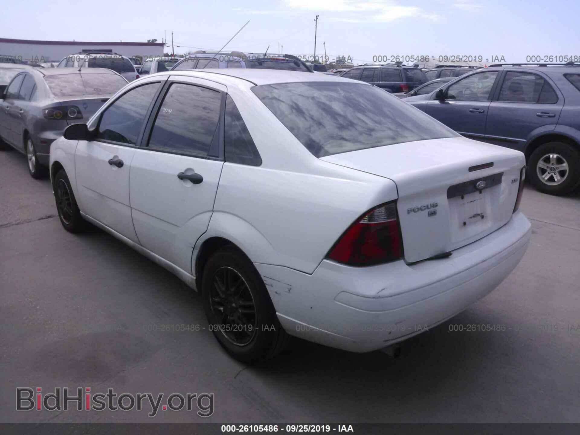 2006 FORD FOCUS - VIN: 1FAFP34NX6W186042 - Фото 3