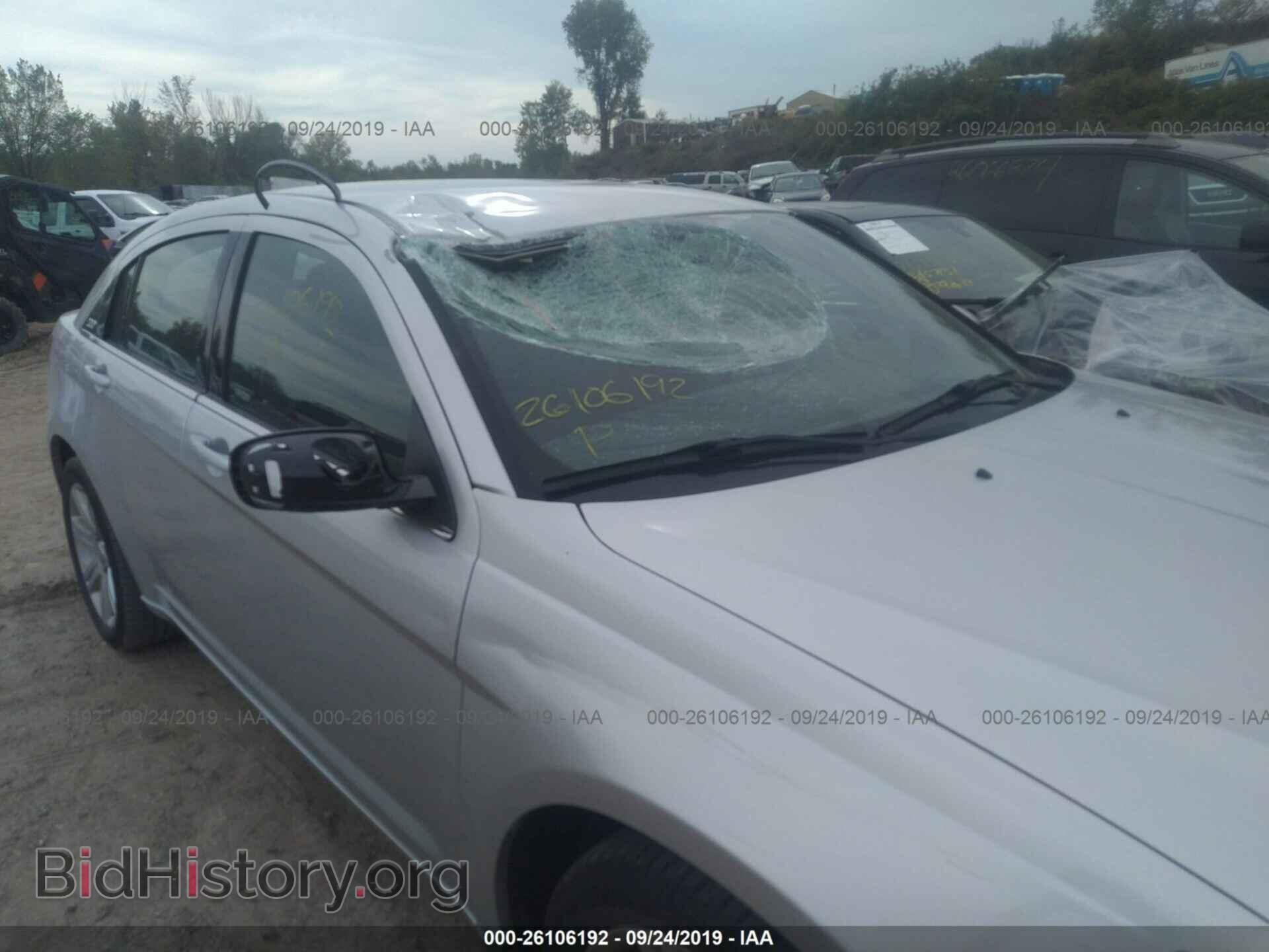 2011 CHRYSLER 200 - VIN: 1C3BC1FG2BN624337 - Фото 6