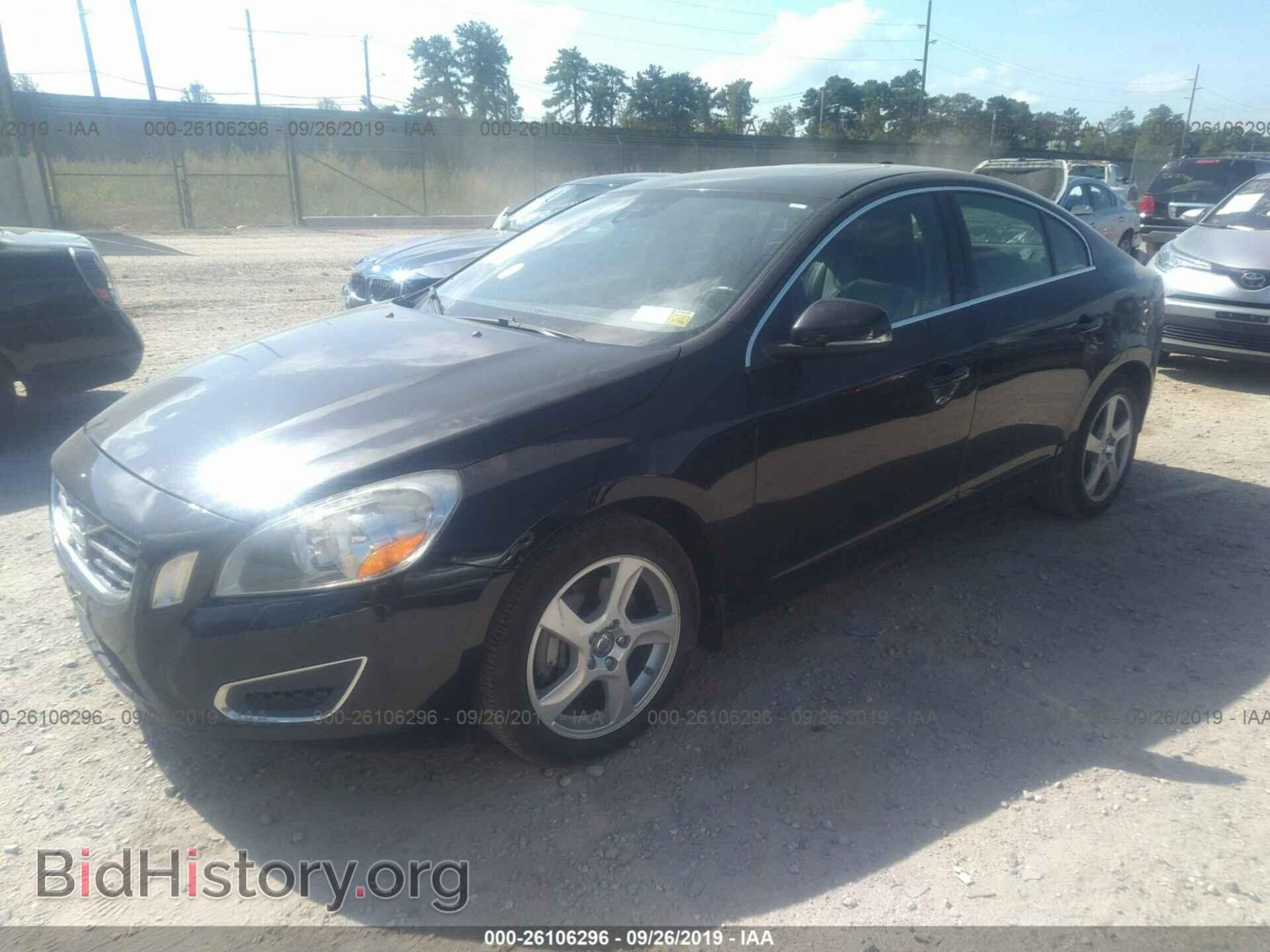 2012 VOLVO S60 - VIN: YV1622FS0C2111739 - Фото 2