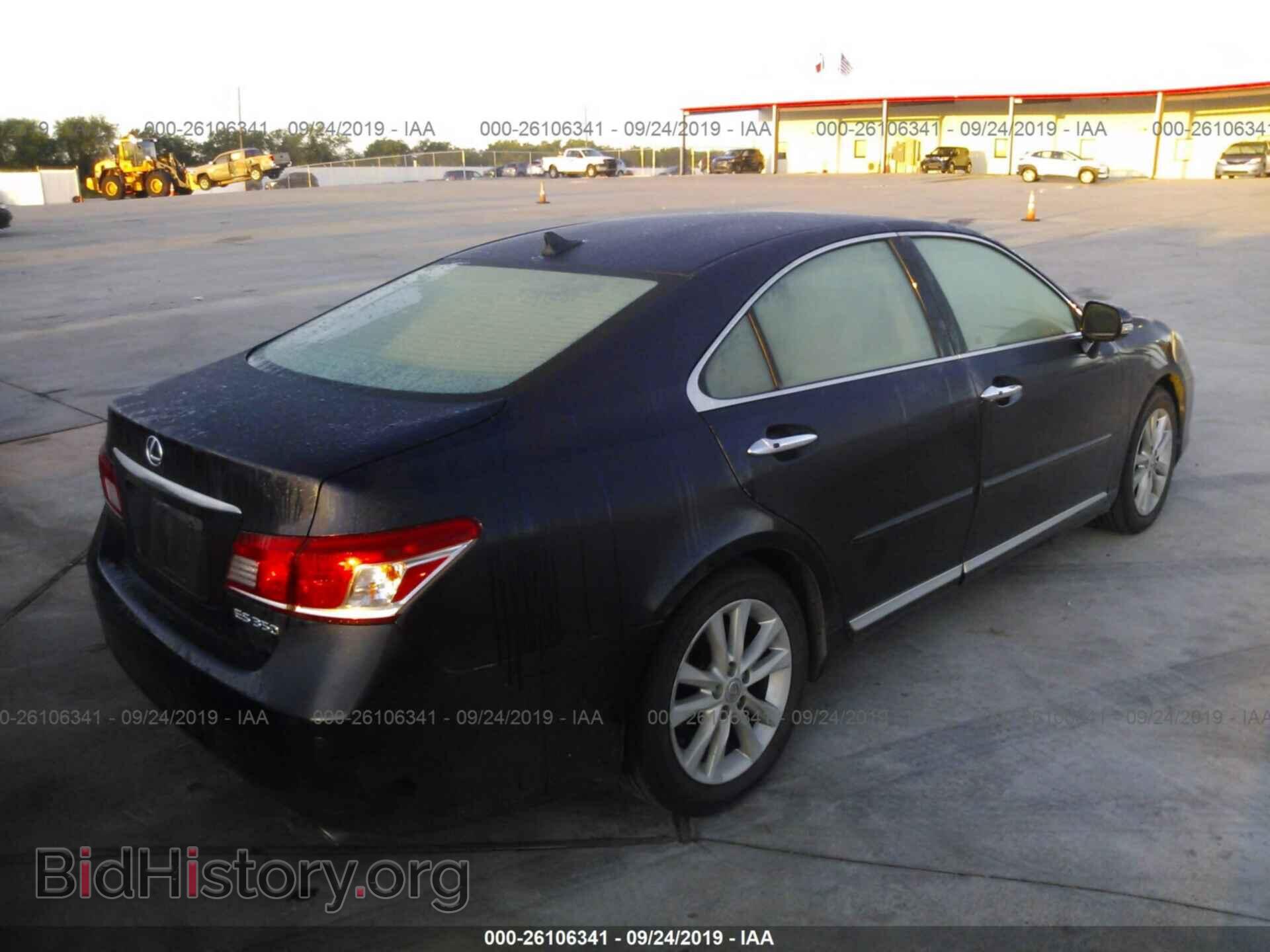 2011 LEXUS ES - VIN: JTHBK1EG7B2417975 - Фото 4