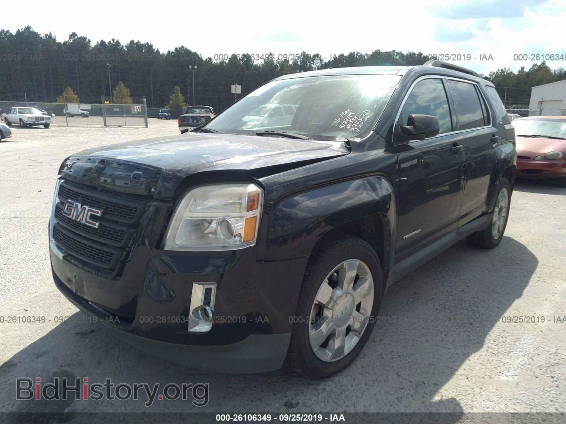 2011 GMC TERRAIN - VIN: 2CTALUEC8B6335530 - Фото 2