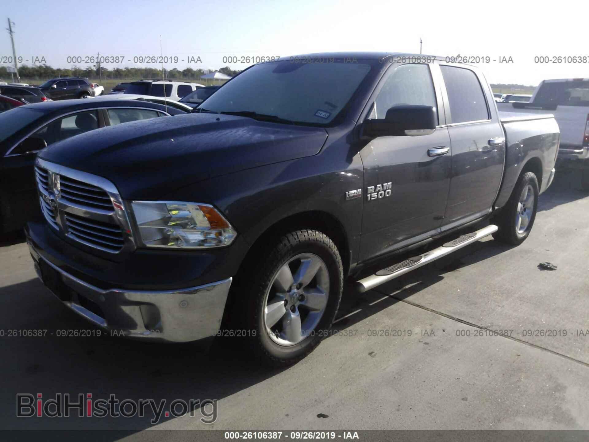 2017 RAM 1500 - VIN: 1C6RR6LT3HS536289 - Photo 2