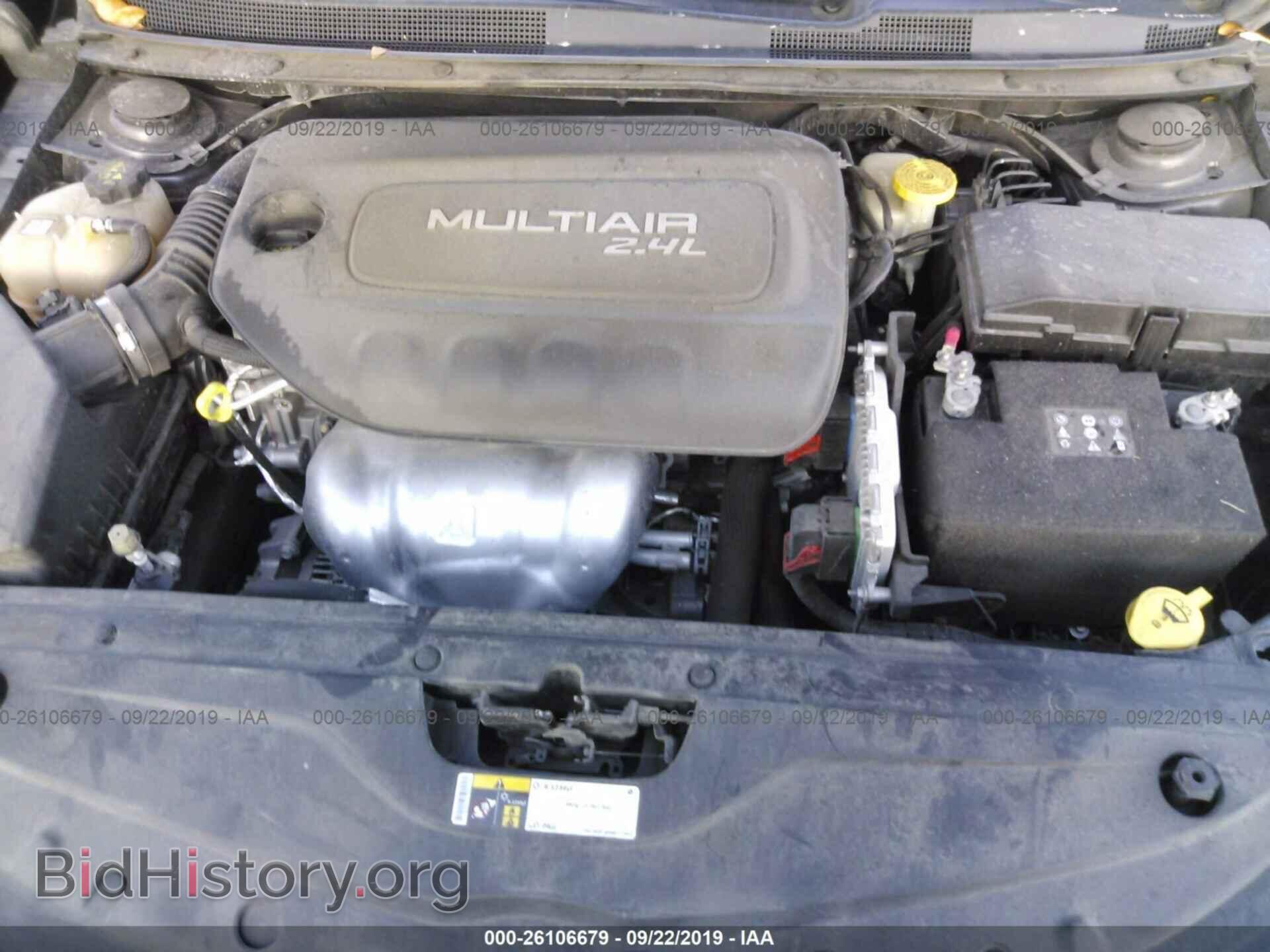 2016 CHRYSLER 200 - VIN: 1C3CCCAB9GN160840 - Фото 10