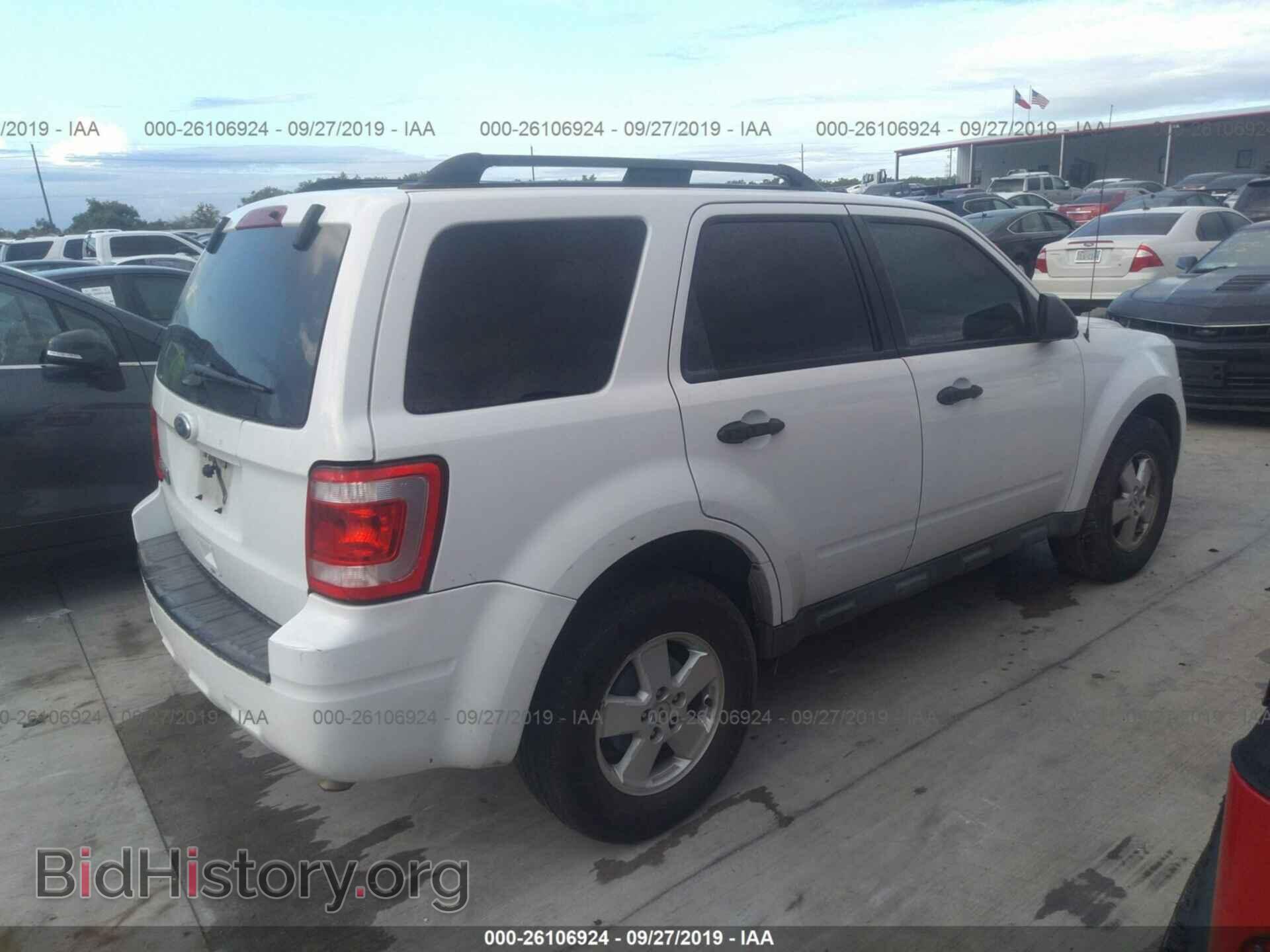 2011 FORD ESCAPE - VIN: 1FMCU9D77BKB34522 - Фото 4