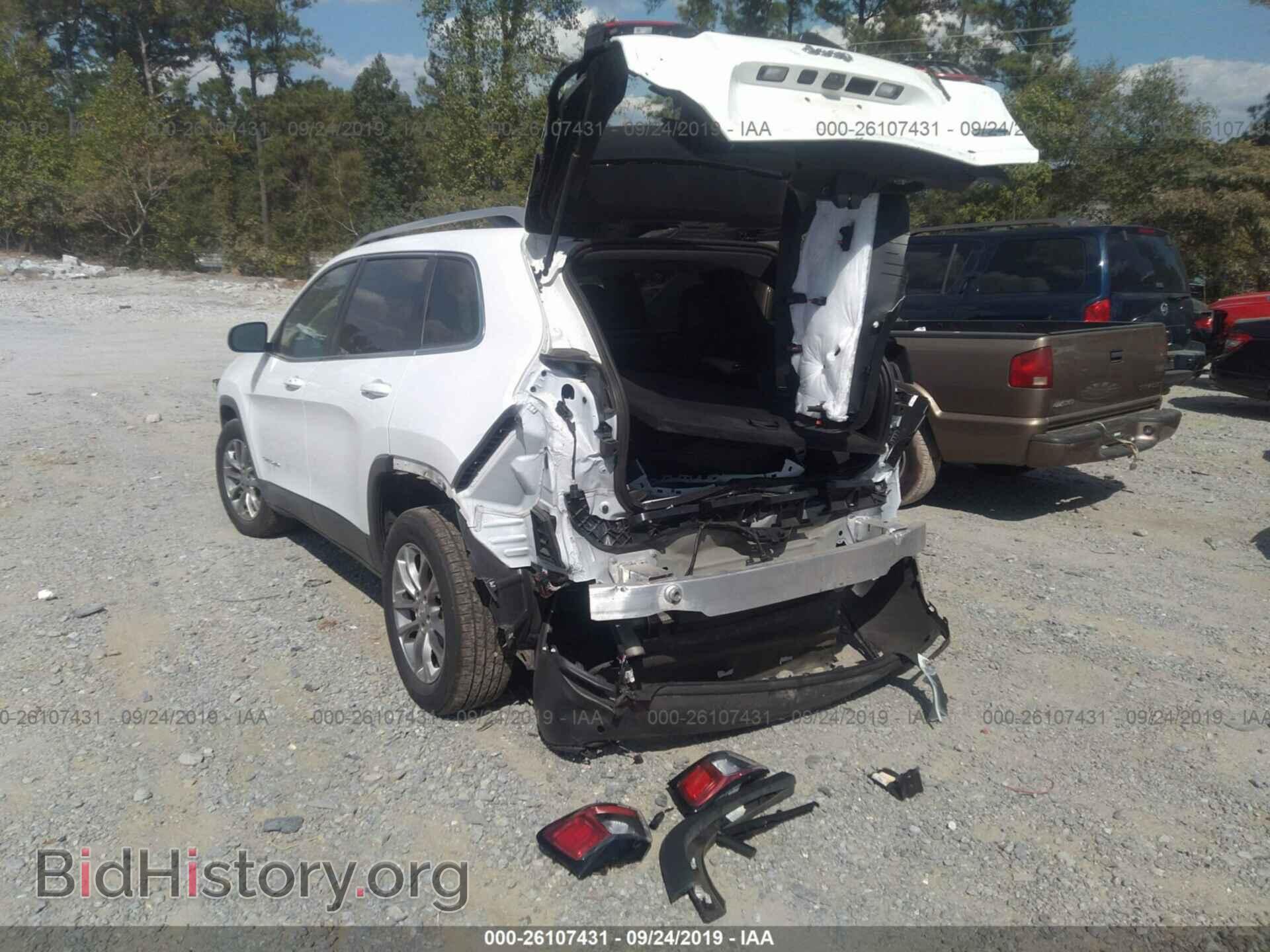 2019 JEEP CHEROKEE - VIN: 1C4PJLLBXKD324482 - Фото 3
