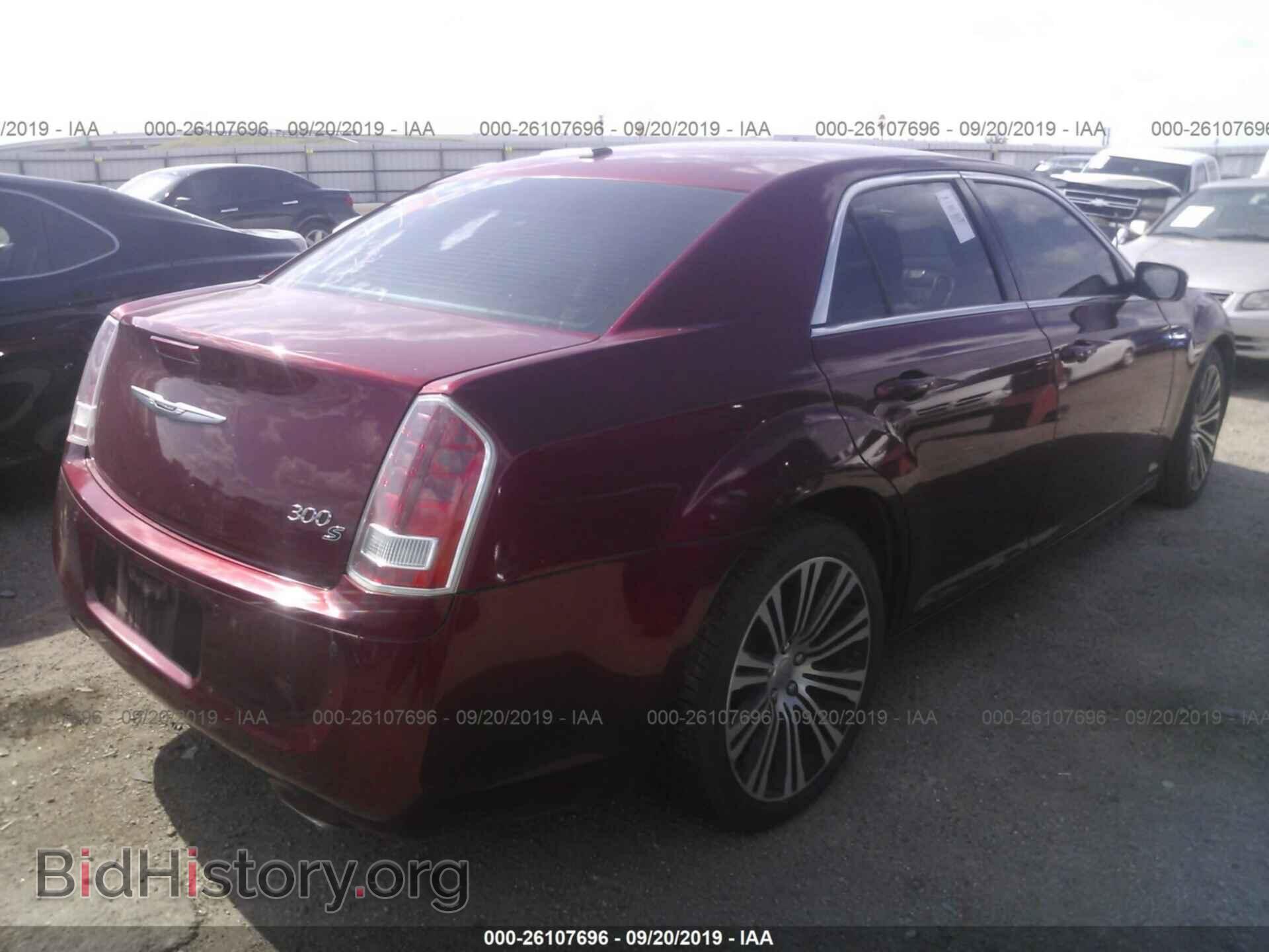 2012 CHRYSLER 300 - VIN: 2C3CCABG6CH284002 - Фото 4