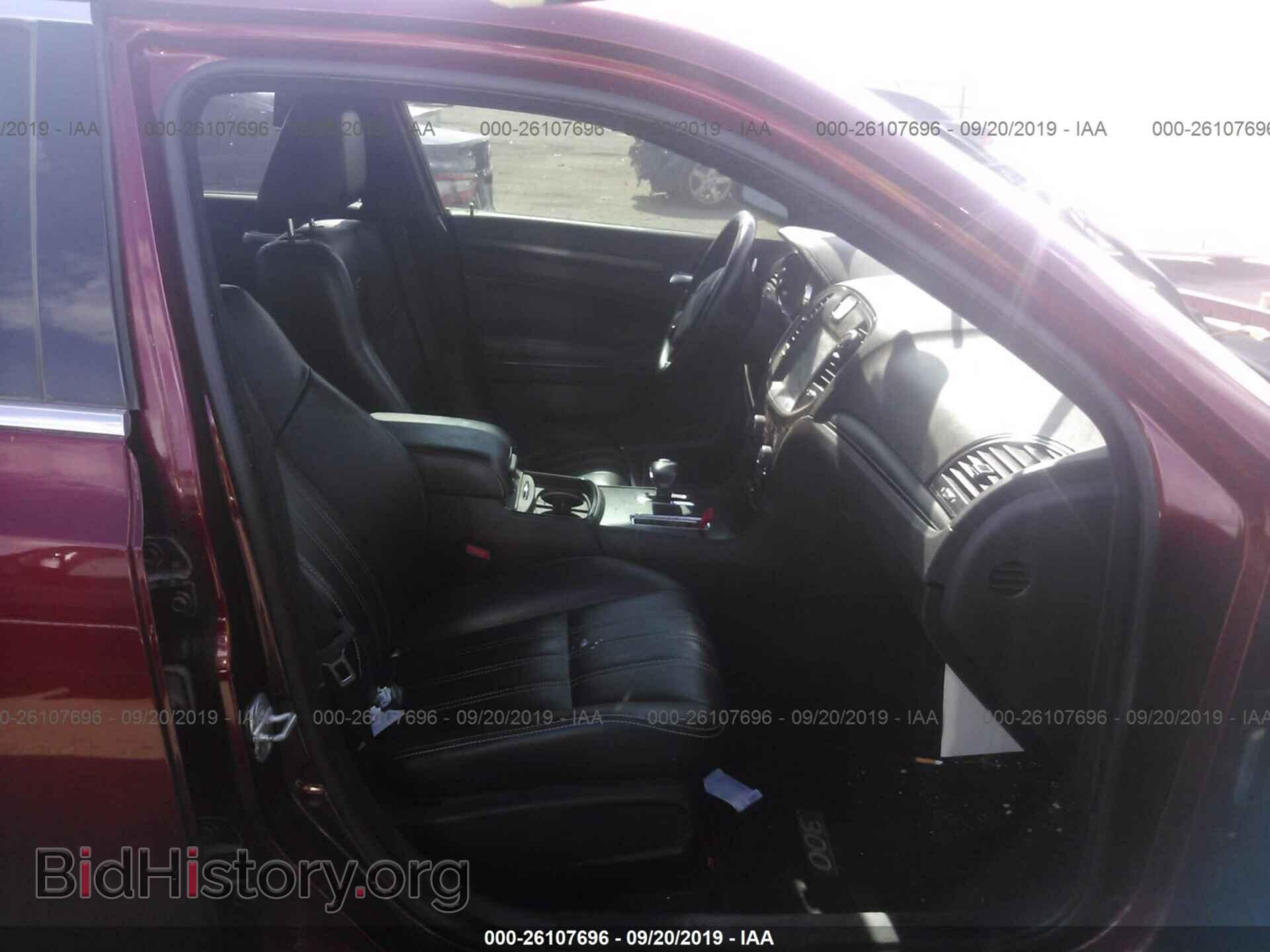 2012 CHRYSLER 300 - VIN: 2C3CCABG6CH284002 - Фото 5