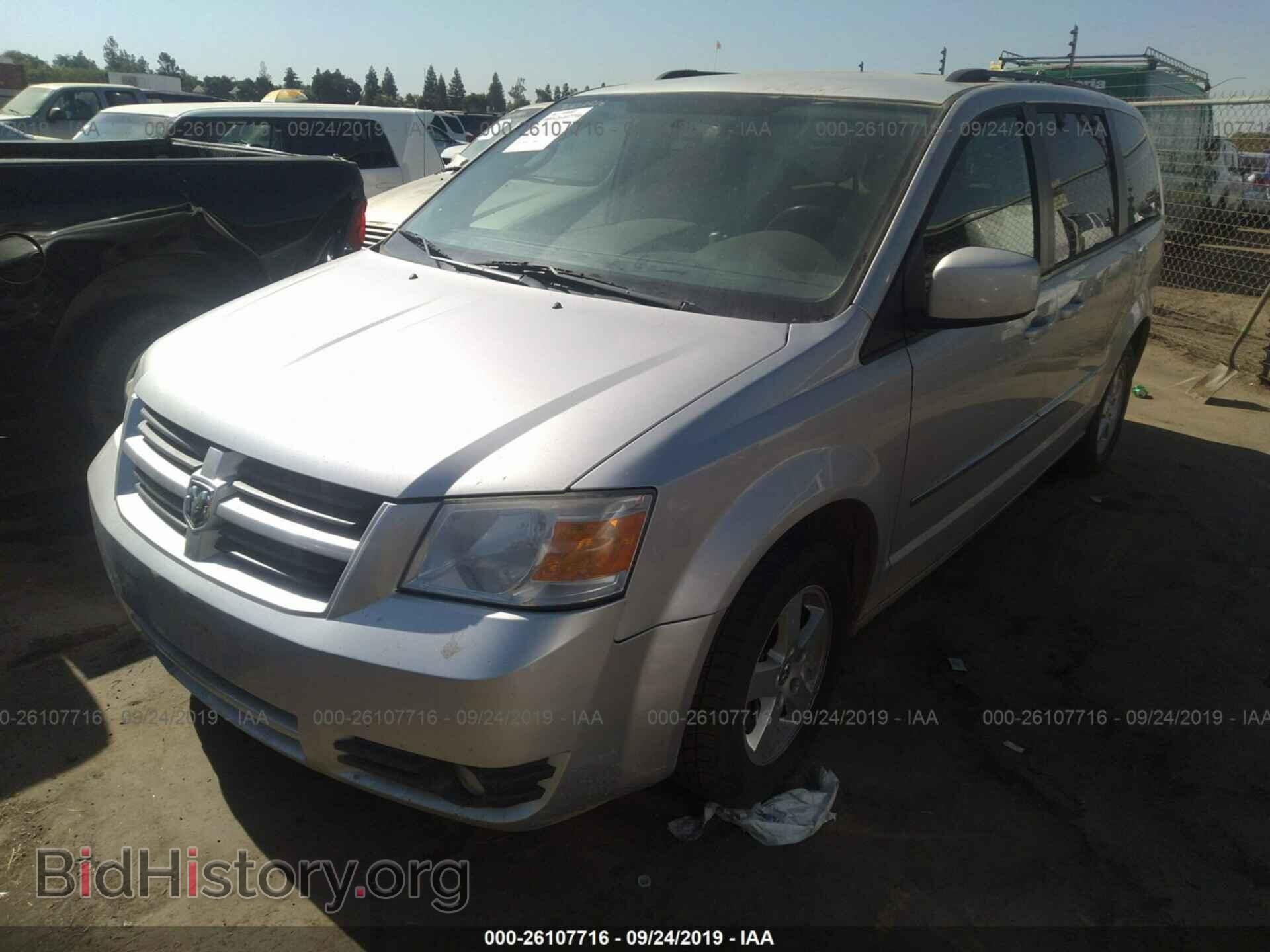 2010 DODGE GRAND CARAVAN - VIN: 2D4RN5D14AR496830 - Фото 2