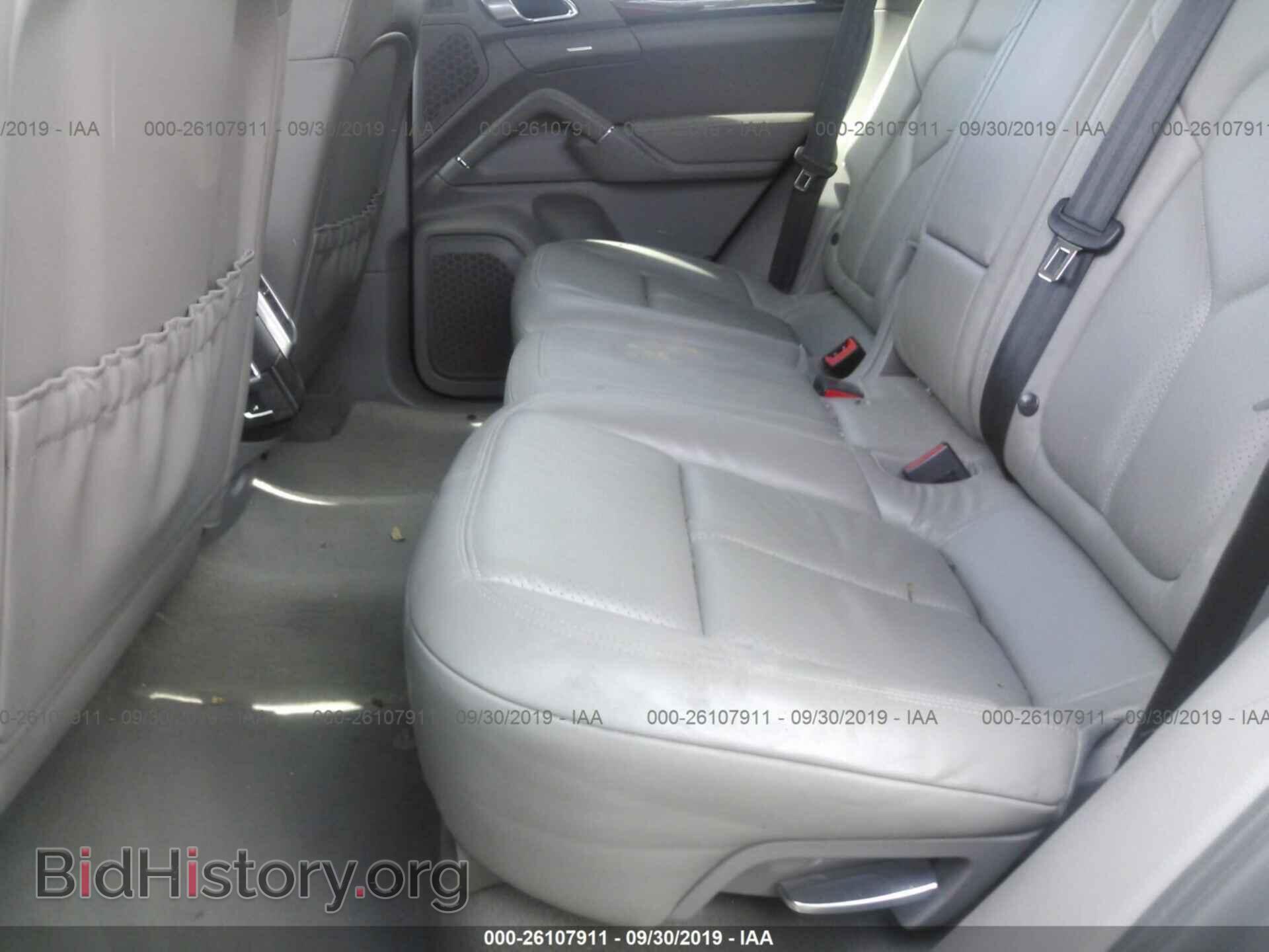 2011 PORSCHE CAYENNE - VIN: WP1AA2A22BLA03950 - Photo 8