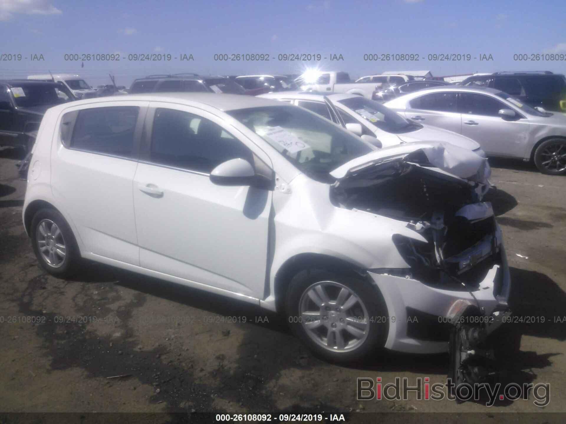 Photo 1G1JC6SHXG4149206 - CHEVROLET SONIC 2016