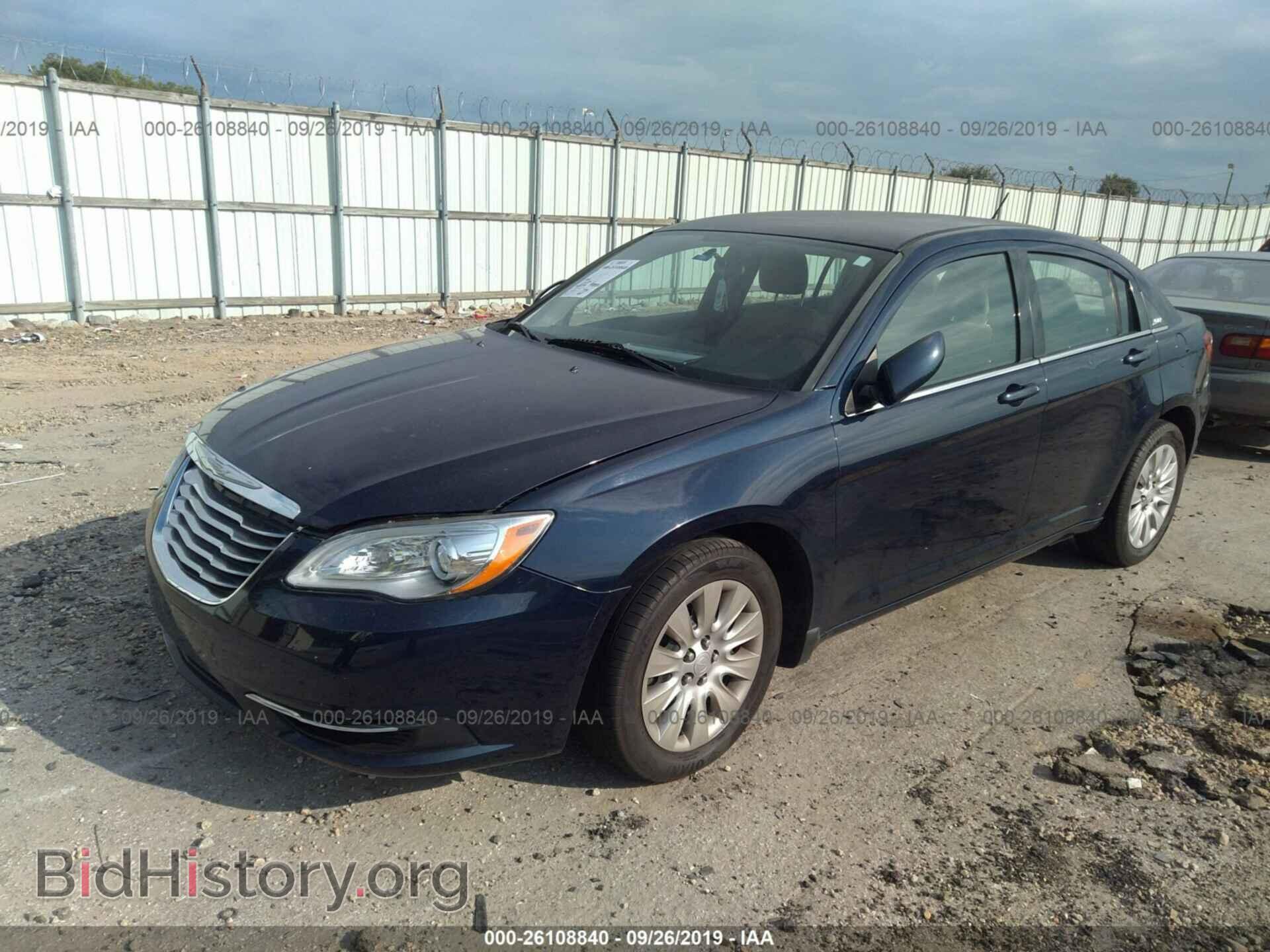 2014 CHRYSLER 200 - VIN: 1C3CCBAB1EN121926 - Фото 2