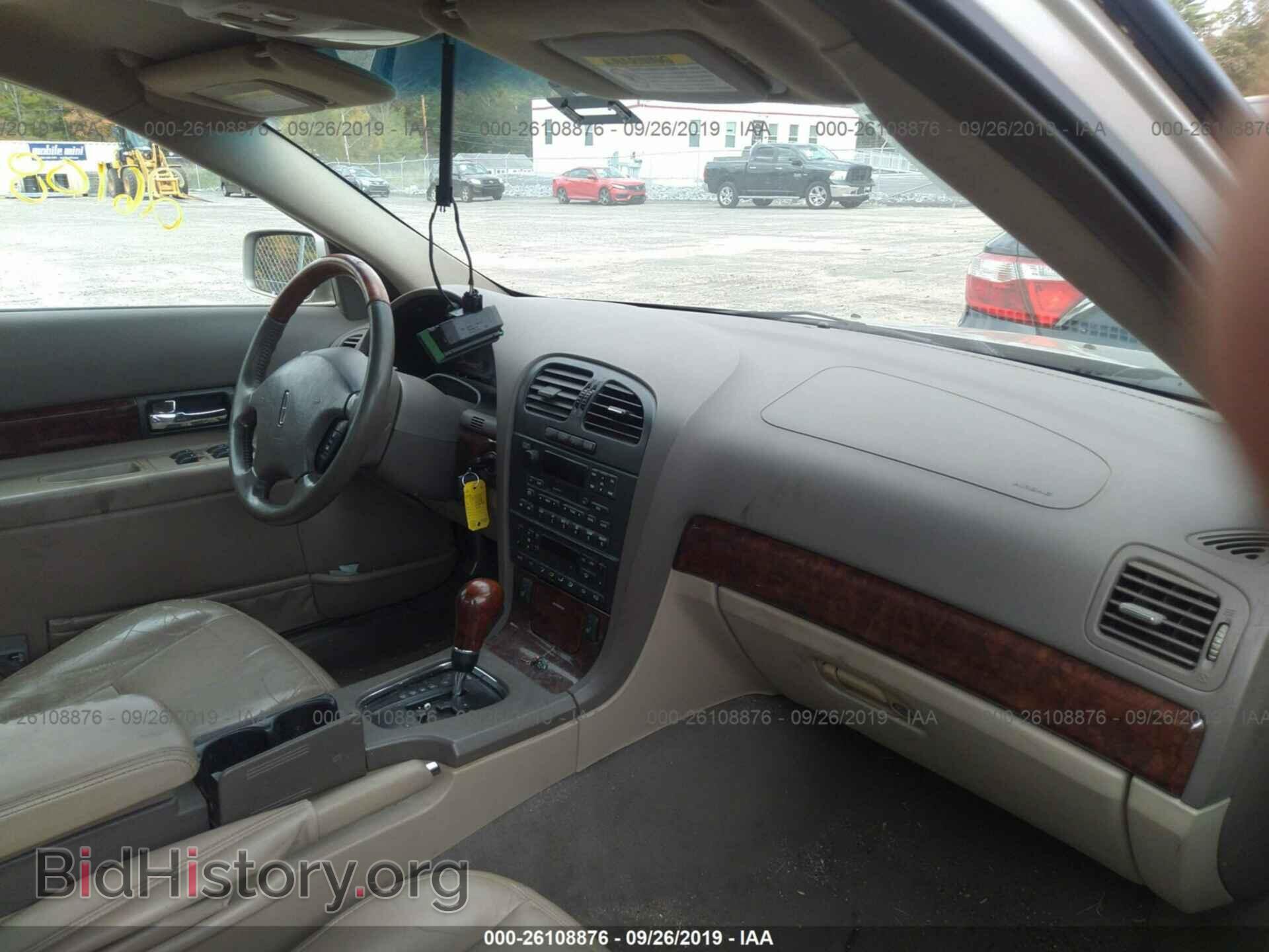 2000 LINCOLN LS - VIN: 1LNHM87A7YY841617 - Photo 5