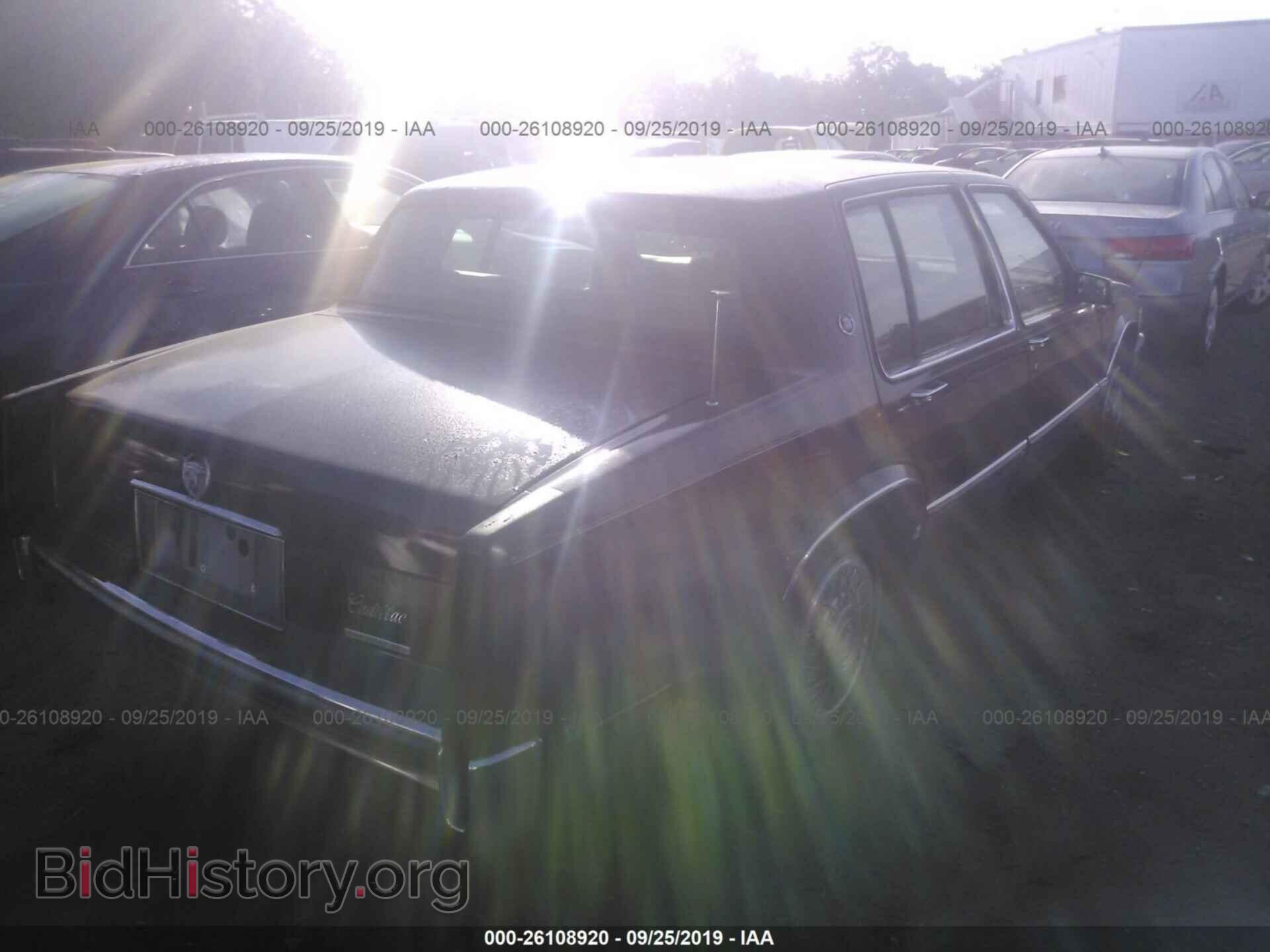 1993 CADILLAC DEVILLE - VIN: 1G6CD53BXP4275277 - Фото 4