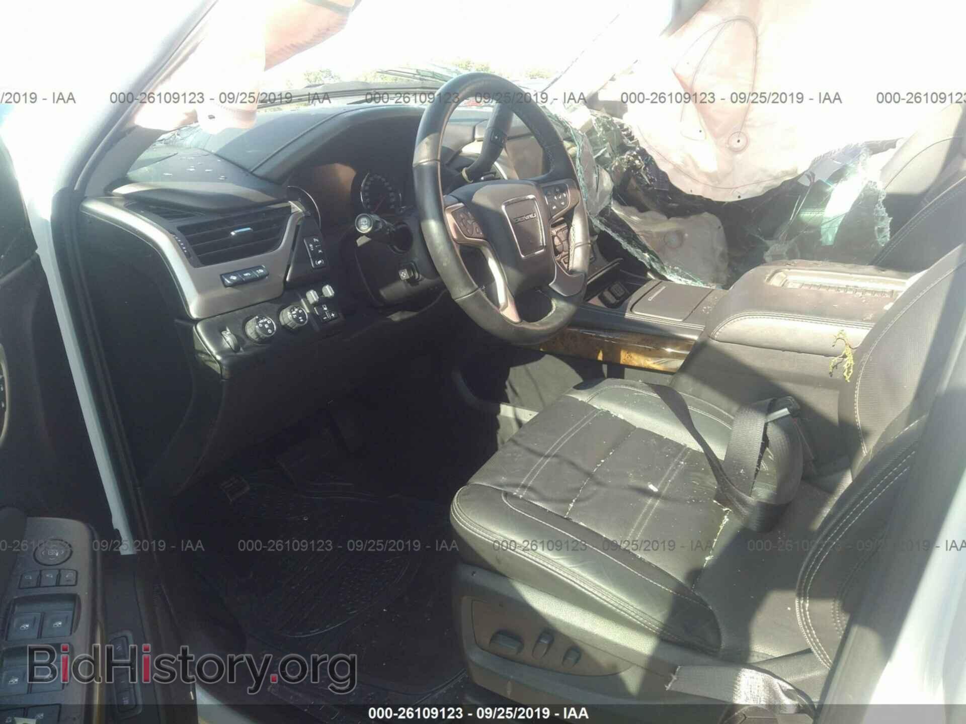 2016 GMC Yukon - VIN: 1GKS2CKJ3GR346967 - Фото 5