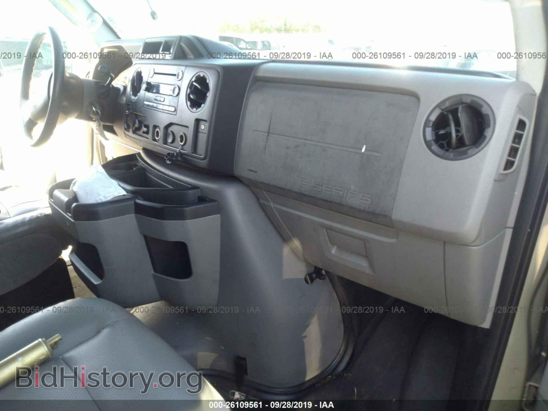 2011 FORD ECONOLINE - VIN: 1FBNE3BL9BDA36401 - Photo 5