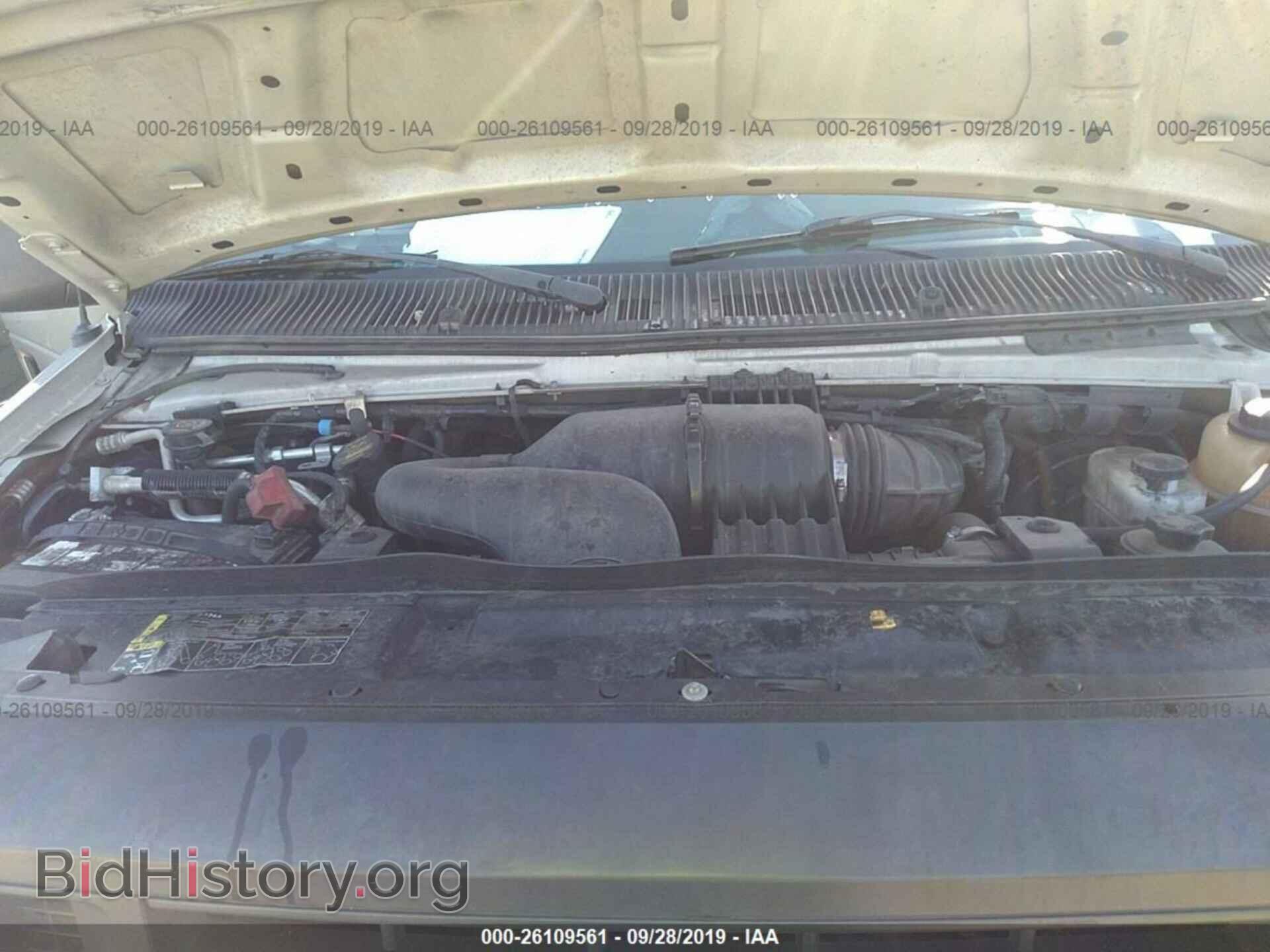 2011 FORD ECONOLINE - VIN: 1FBNE3BL9BDA36401 - Photo 10