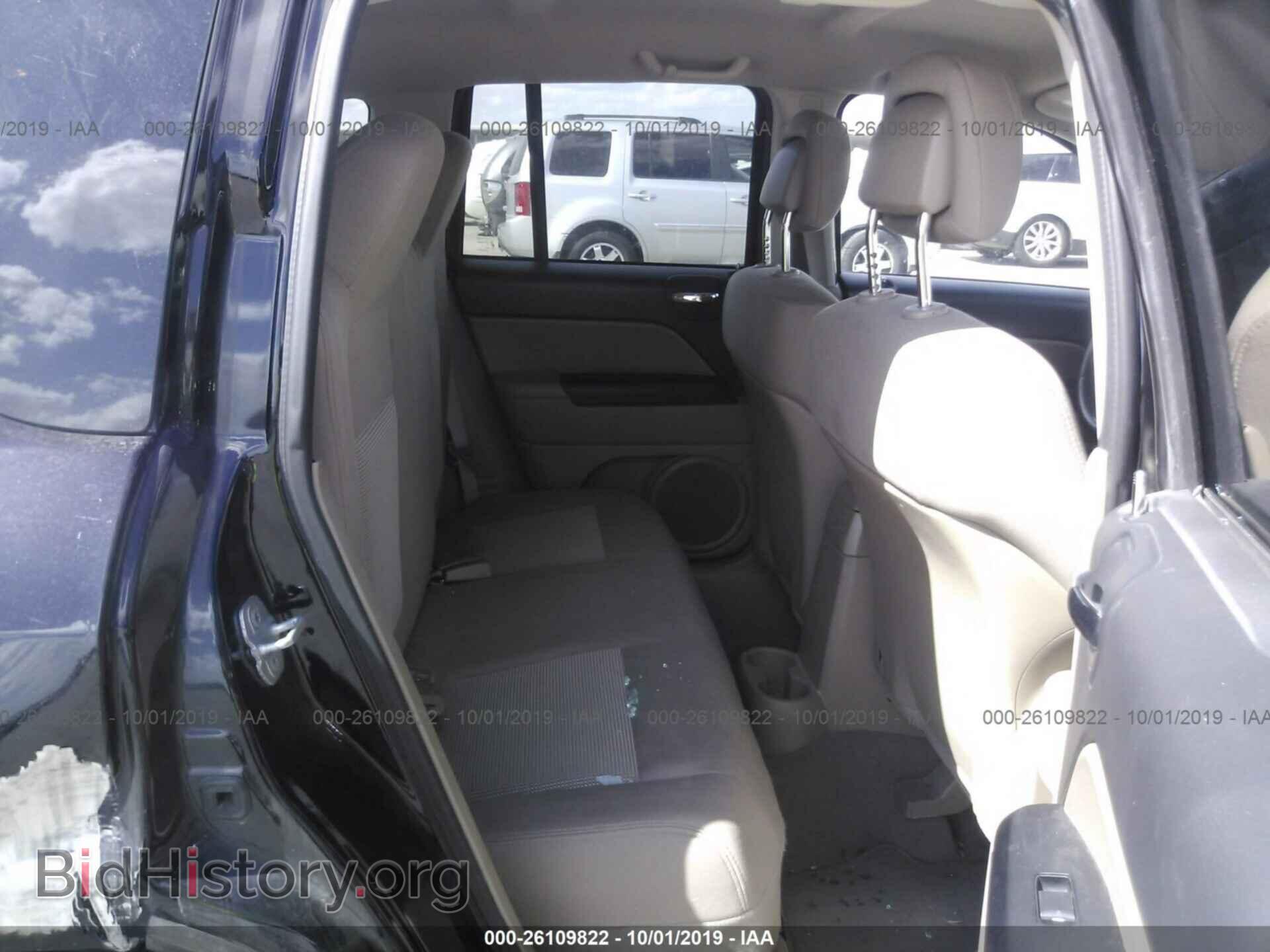 2012 JEEP COMPASS - VIN: 1C4NJCEB0CD601419 - Фото 8