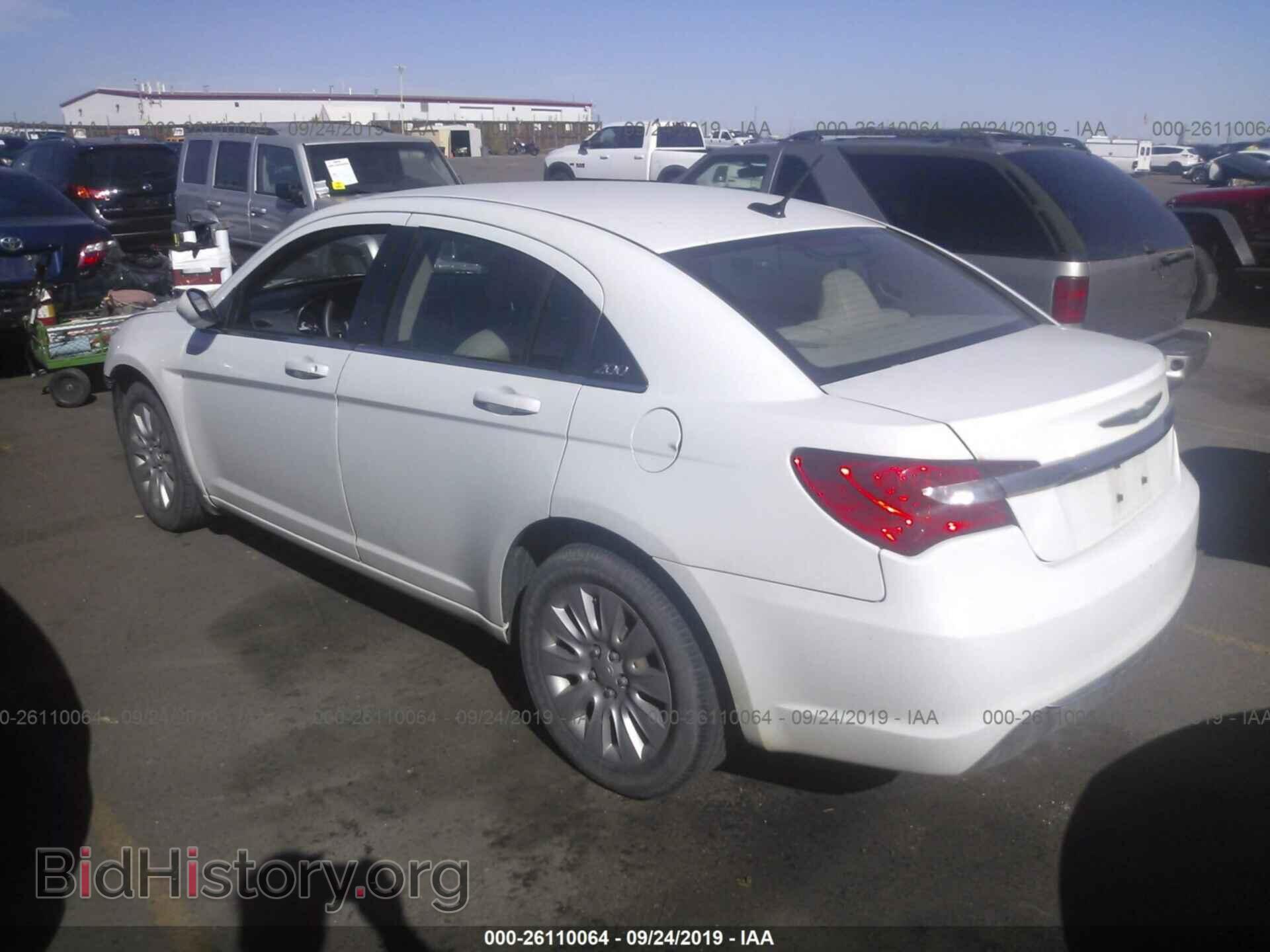 2013 CHRYSLER 200 - VIN: 1C3CCBAB7DN640185 - Фото 3