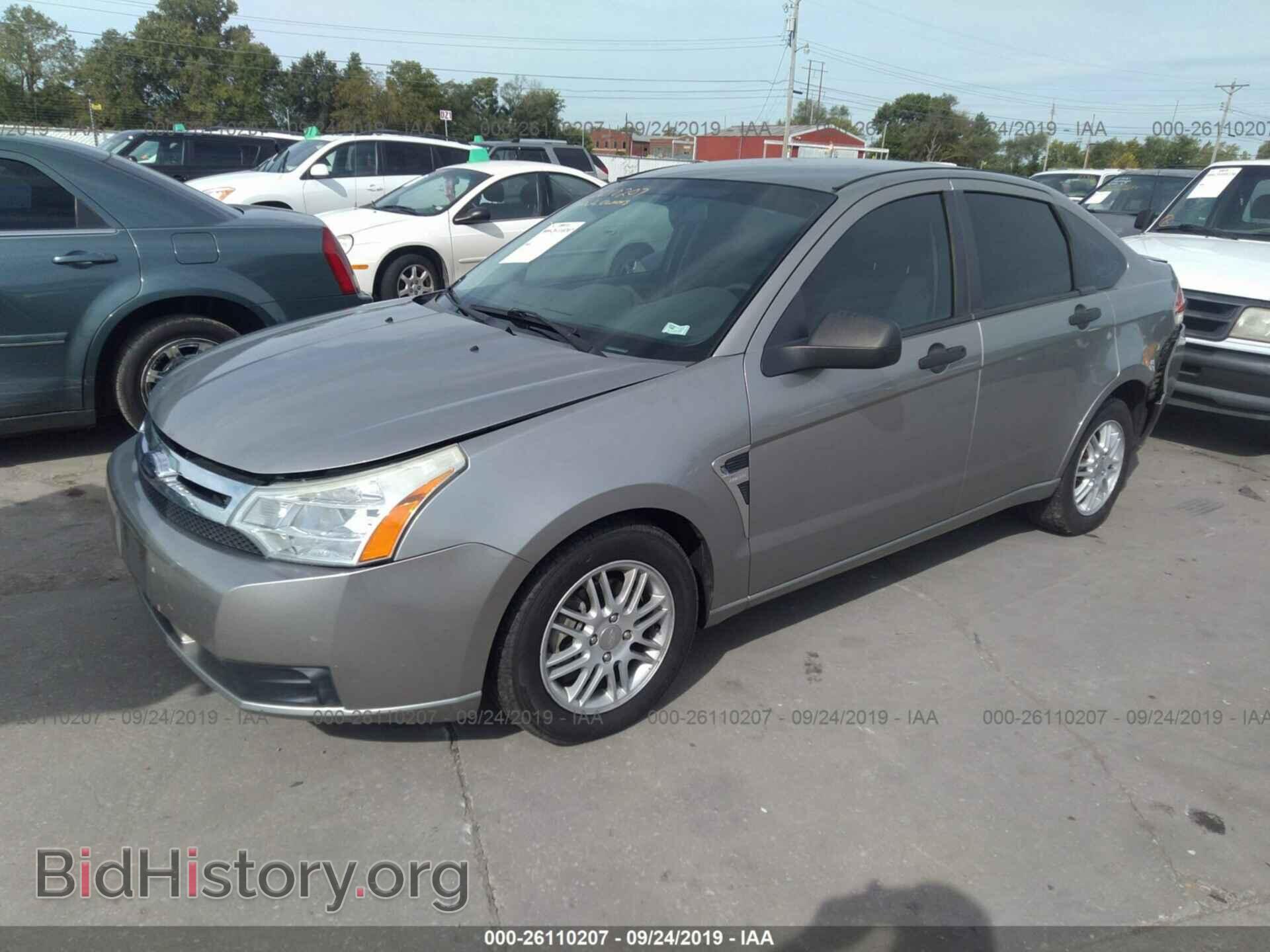 2008 FORD FOCUS - VIN: 1FAHP35N38W188564 - Photo 2