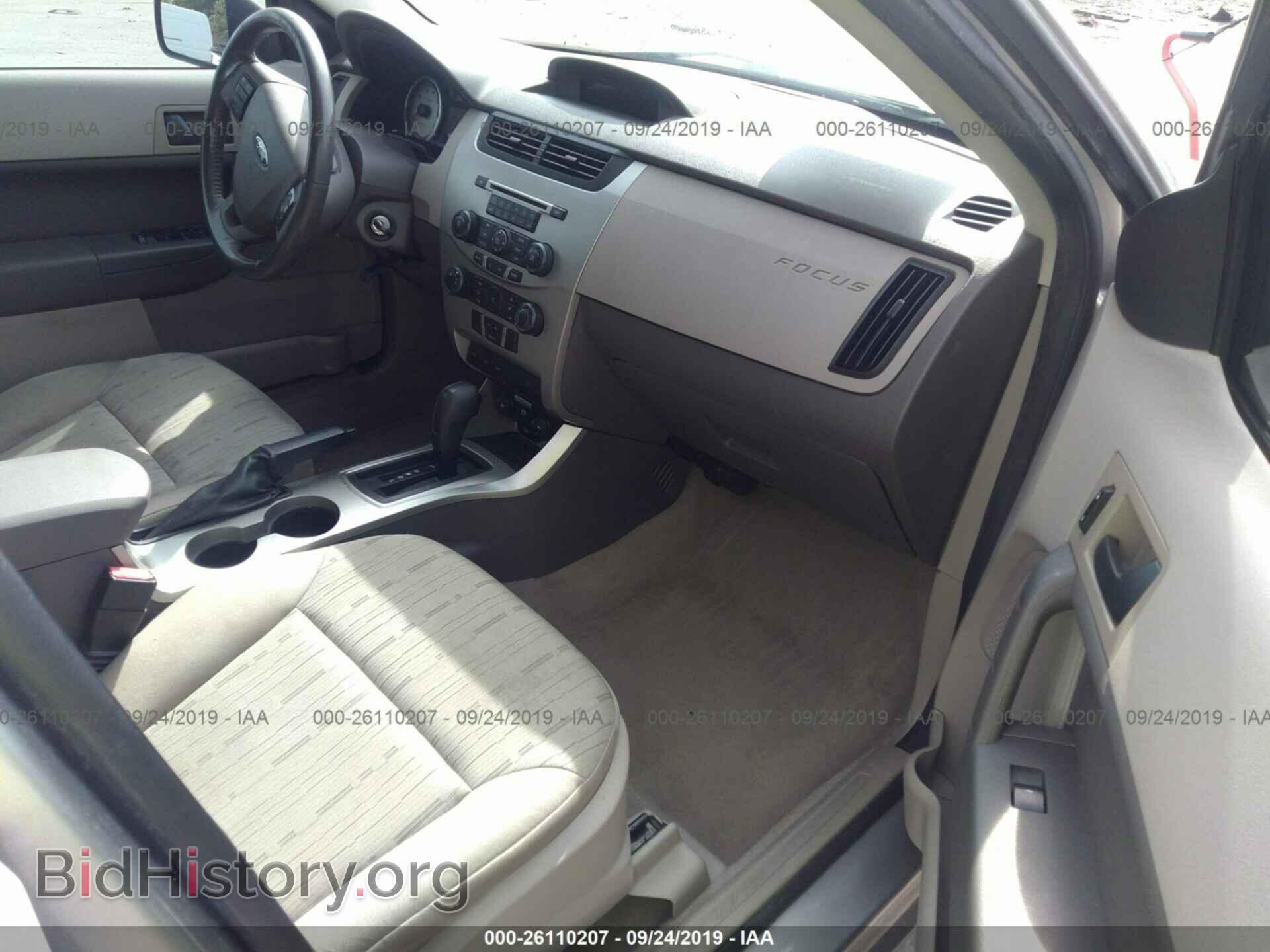 2008 FORD FOCUS - VIN: 1FAHP35N38W188564 - Photo 5