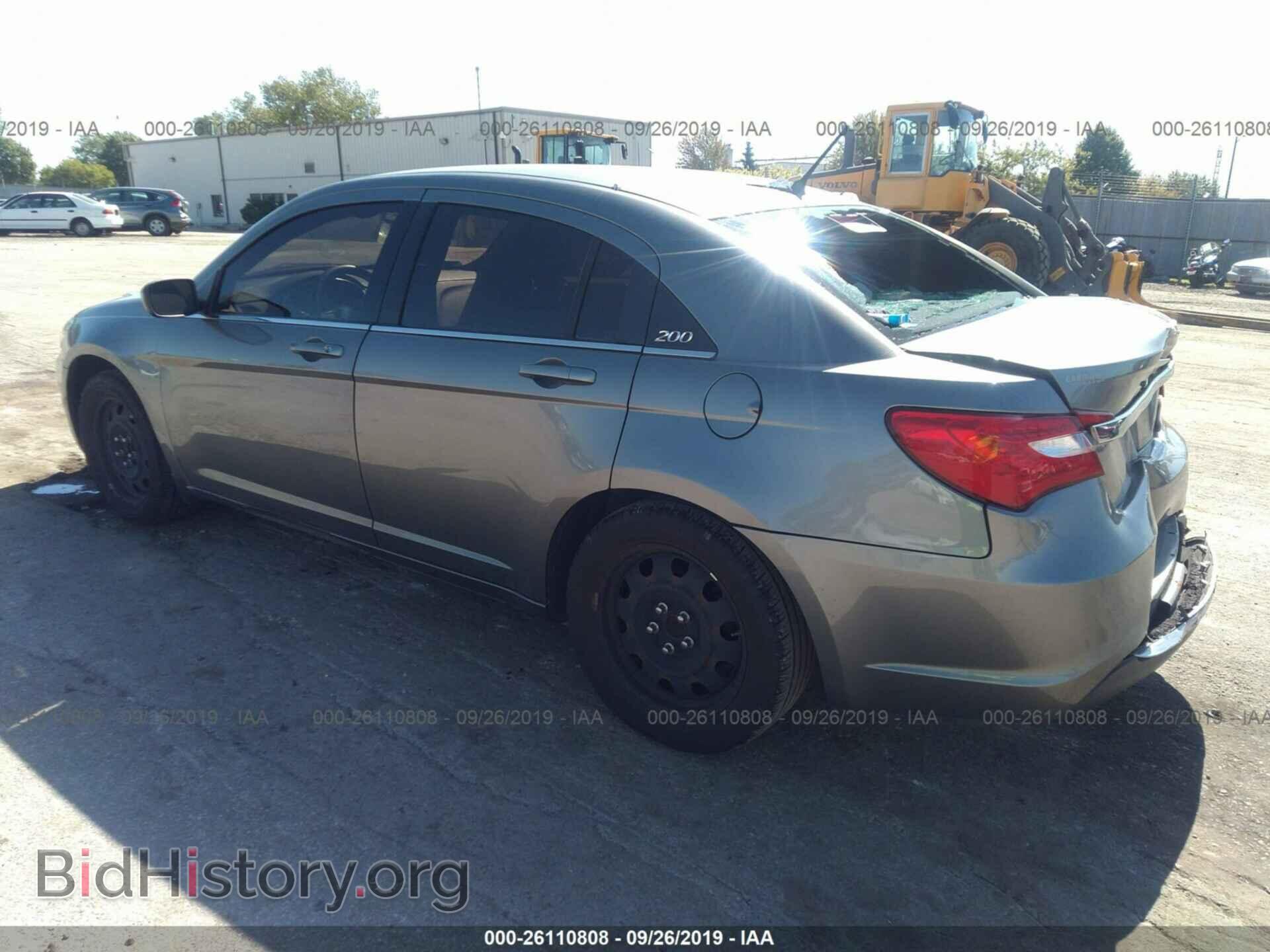 2012 CHRYSLER 200 - VIN: 1C3CCBAB2CN318942 - Photo 3