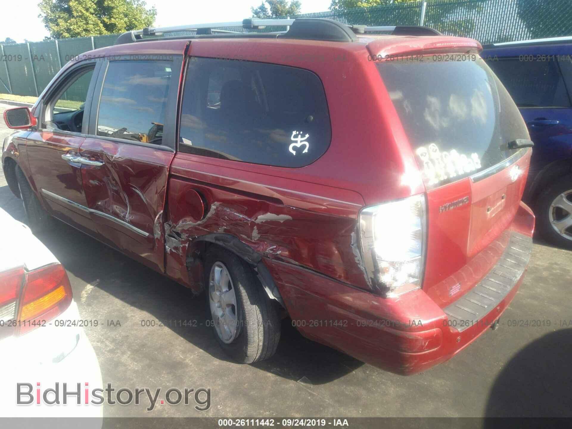 2007 HYUNDAI ENTOURAGE - VIN: KNDMC233076027376 - Фото 3