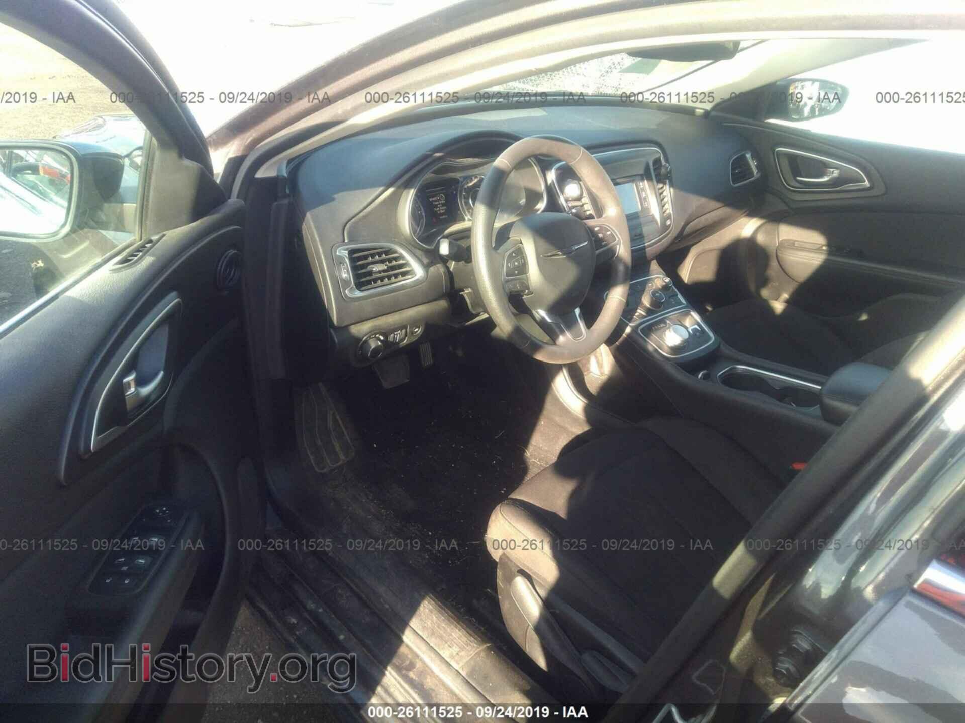 2016 CHRYSLER 200 - VIN: 1C3CCCAB9GN109547 - Фото 5