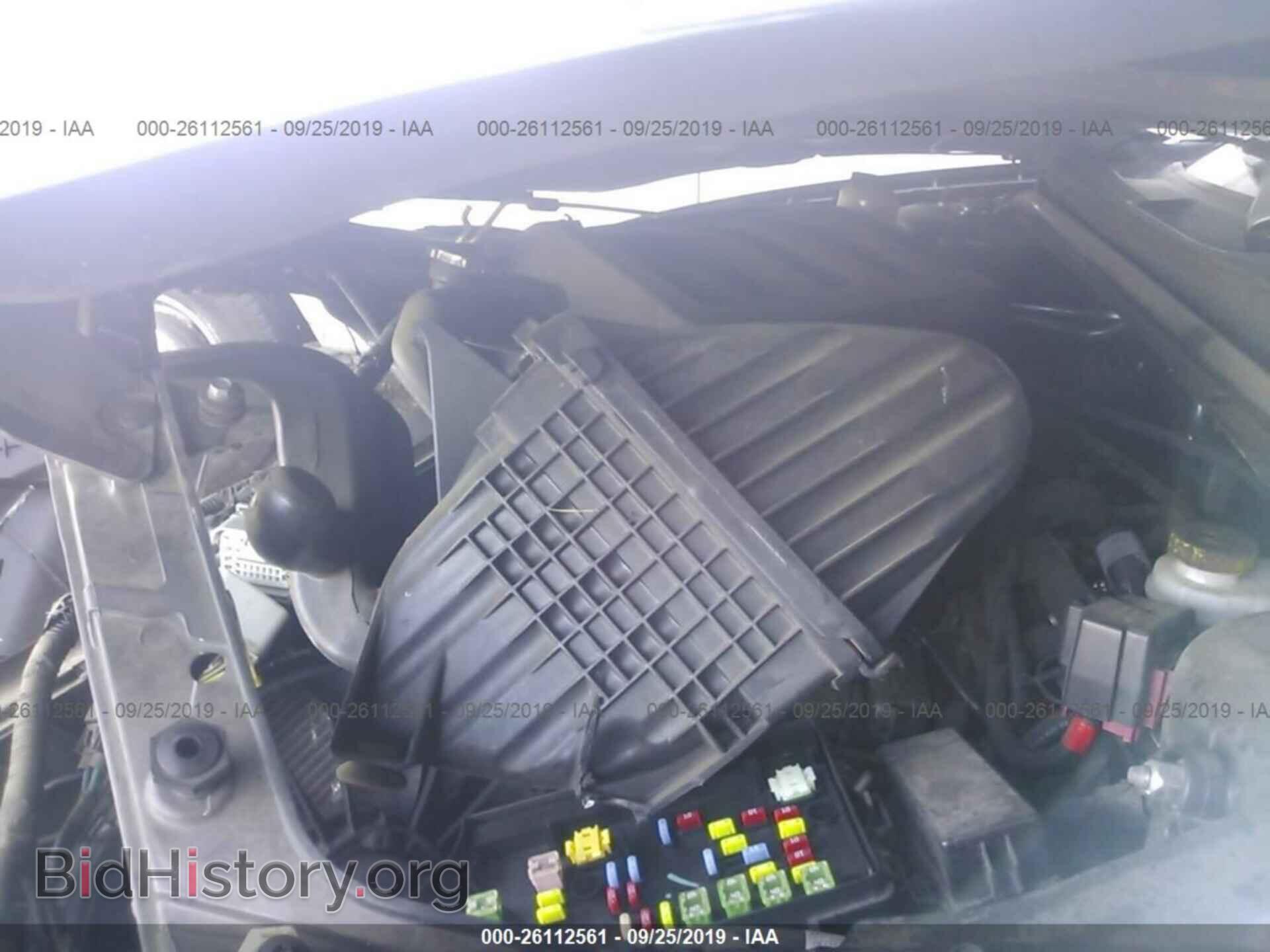 2011 CHRYSLER 200 - VIN: 1C3BC1FB6BN593002 - Photo 10