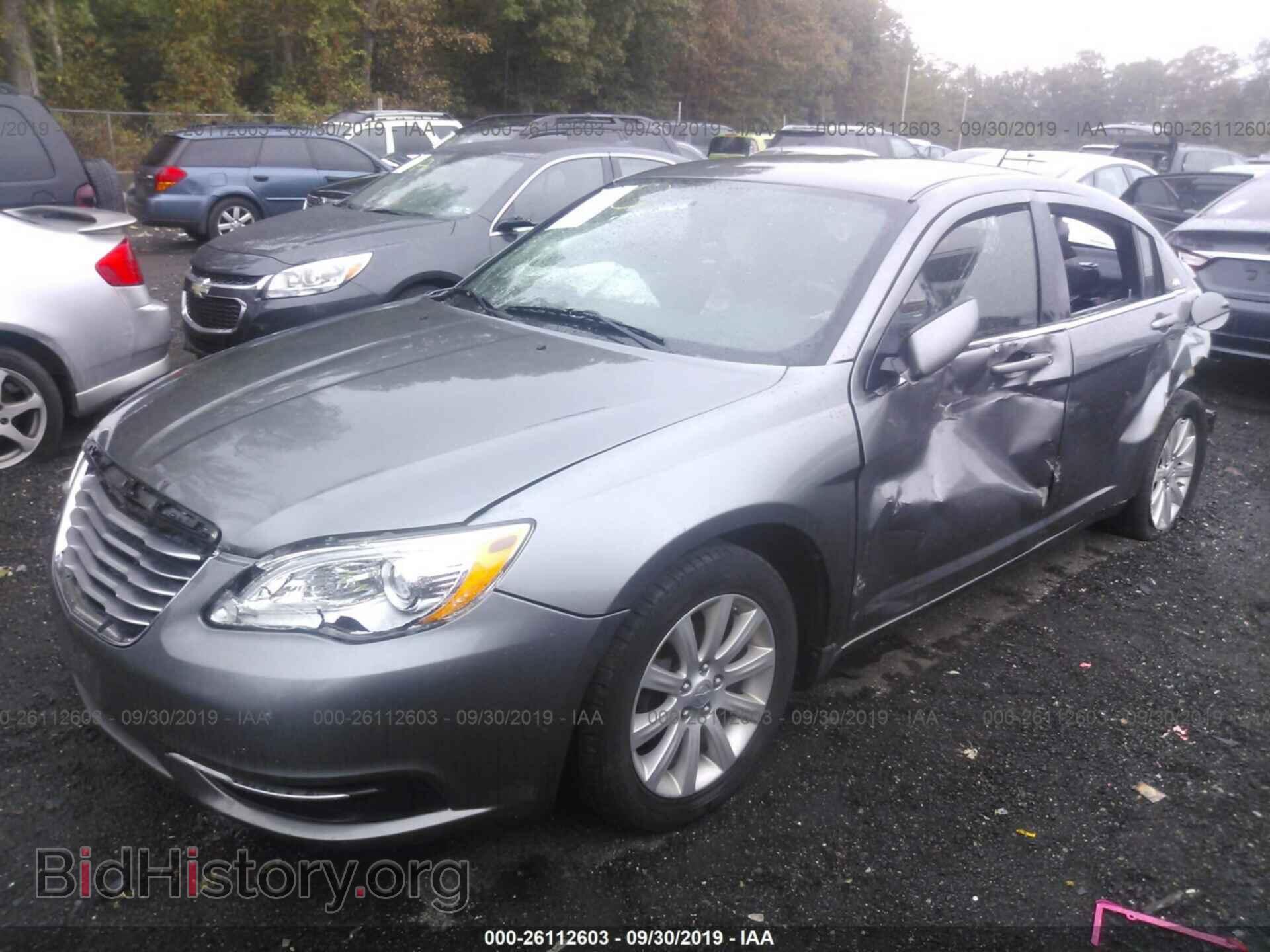 2013 CHRYSLER 200 - VIN: 1C3CCBBG6DN527113 - Photo 2