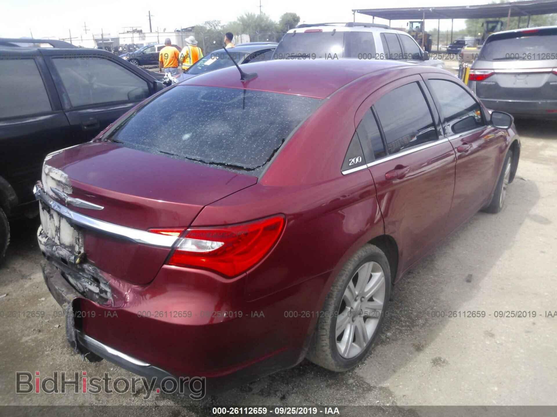 2013 CHRYSLER 200 - VIN: 1C3CCBAB1DN669276 - Photo 4
