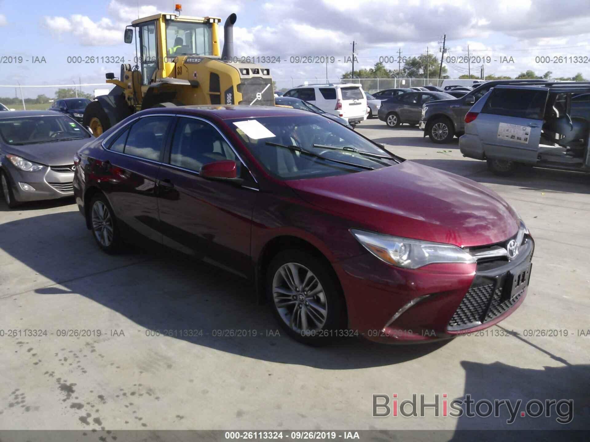 Photo 4T1BF1FK3HU664332 - TOYOTA CAMRY 2017