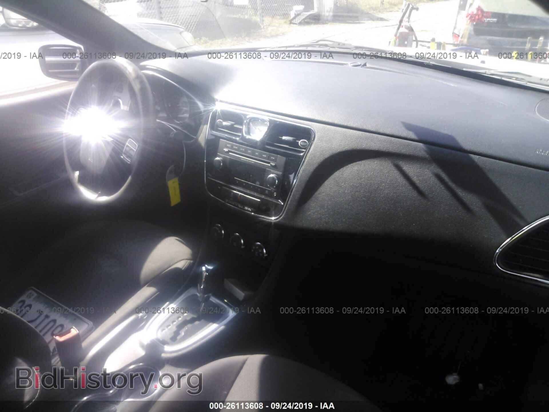 2012 CHRYSLER 200 - VIN: 1C3CCBAB4CN256802 - Photo 5
