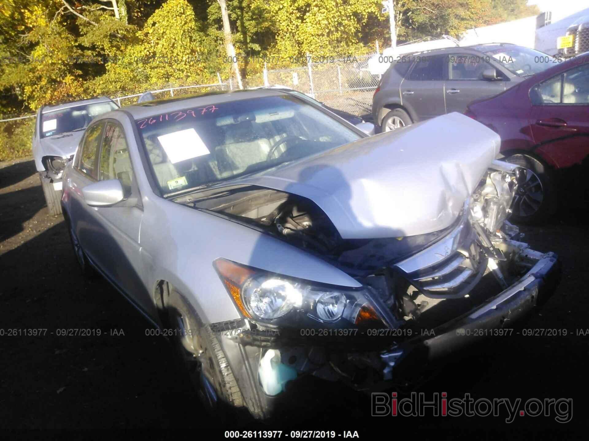 Photo 1HGCP2F82BA119121 - HONDA ACCORD 2011