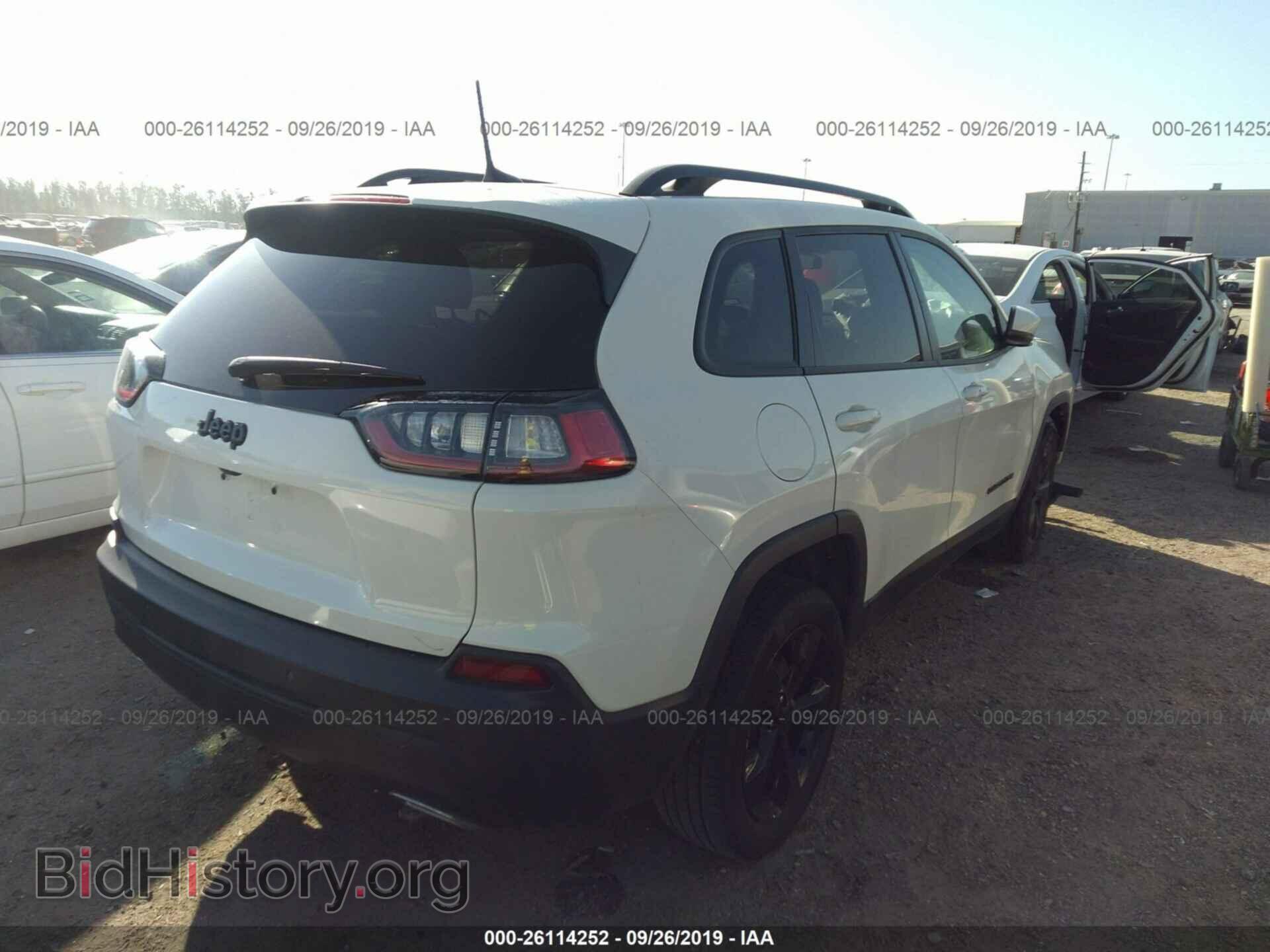 2019 JEEP CHEROKEE - VIN: 1C4PJLLXXKD300890 - Фото 4