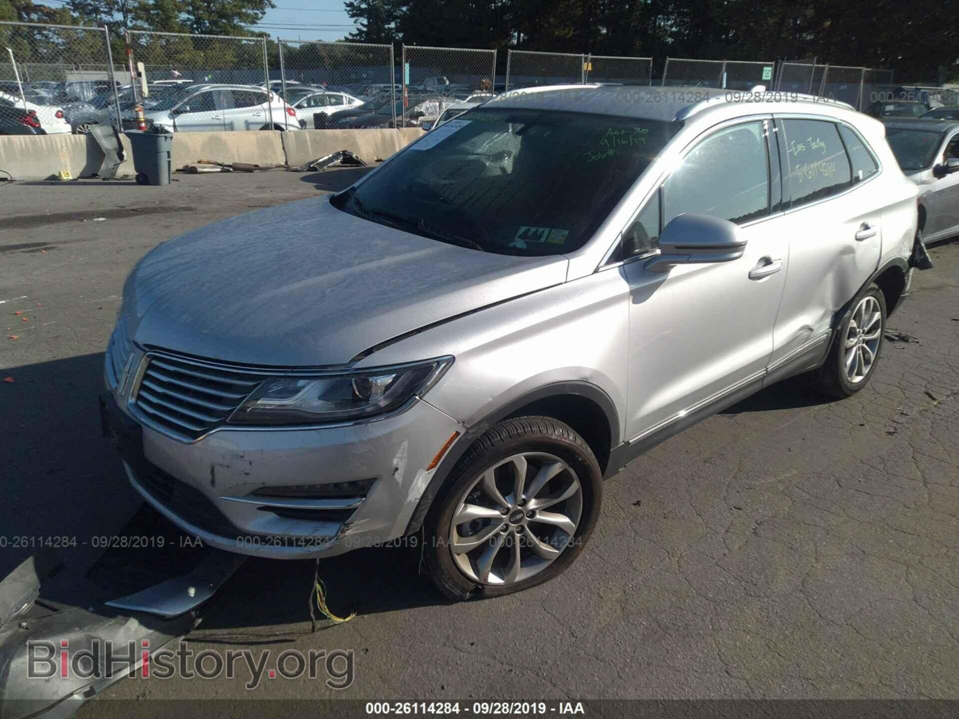 2017 LINCOLN MKC - VIN: 5LMCJ2D95HUL71411 - Photo 2