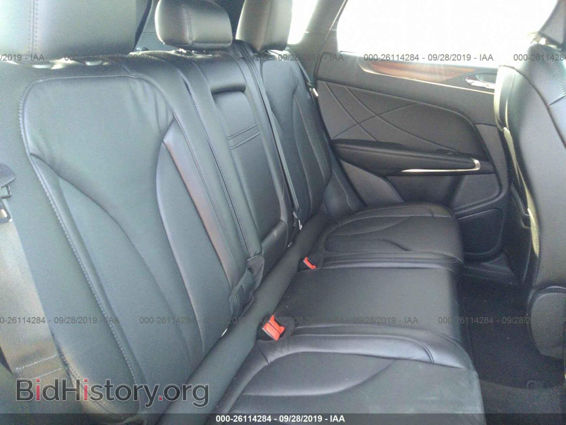 2017 LINCOLN MKC - VIN: 5LMCJ2D95HUL71411 - Photo 8