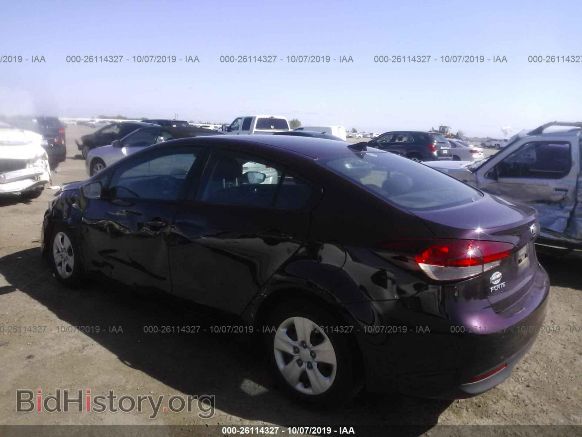 2017 KIA FORTE - VIN: 3KPFK4A76HE016472 - Photo 3