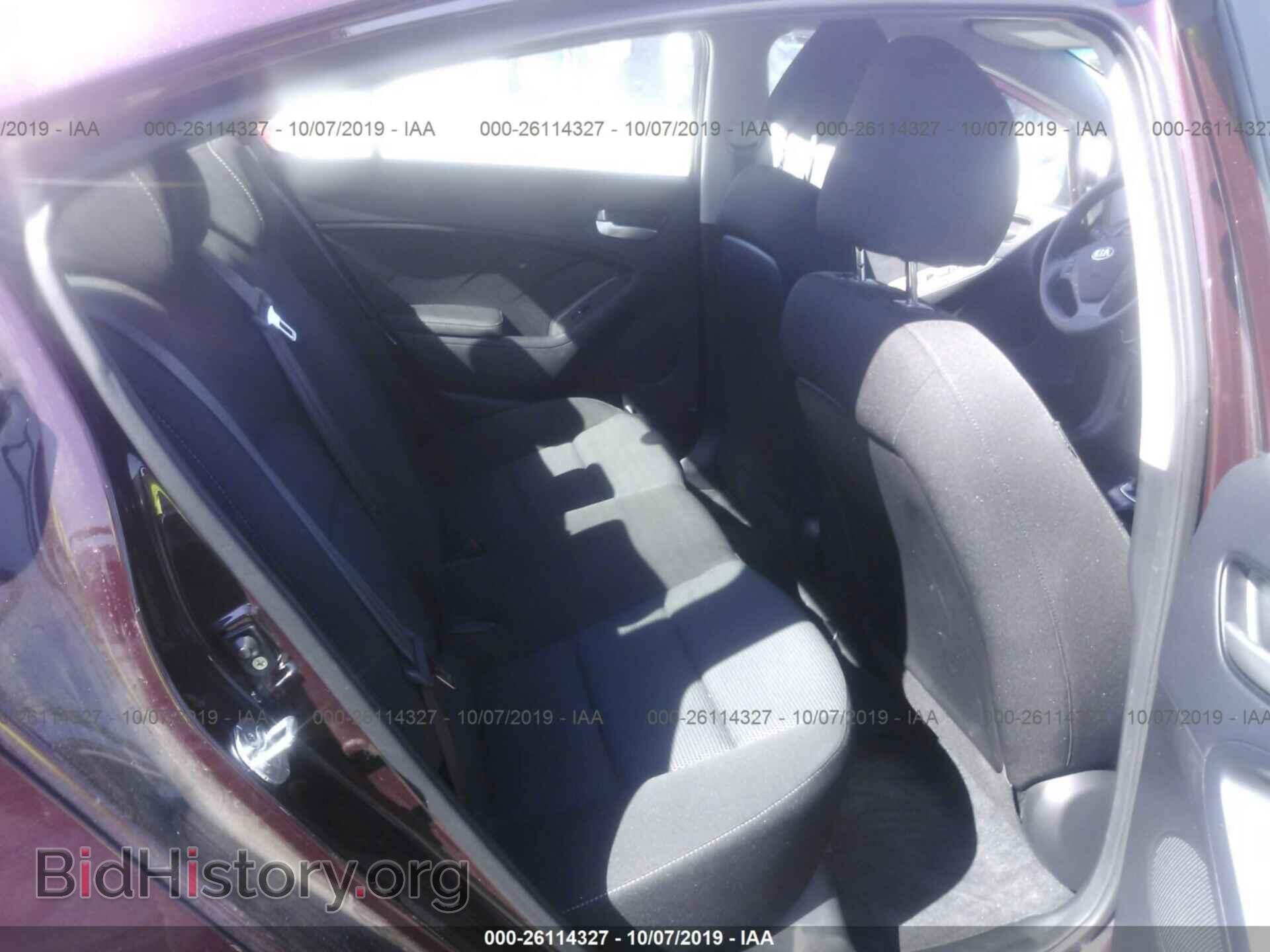 2017 KIA FORTE - VIN: 3KPFK4A76HE016472 - Photo 8