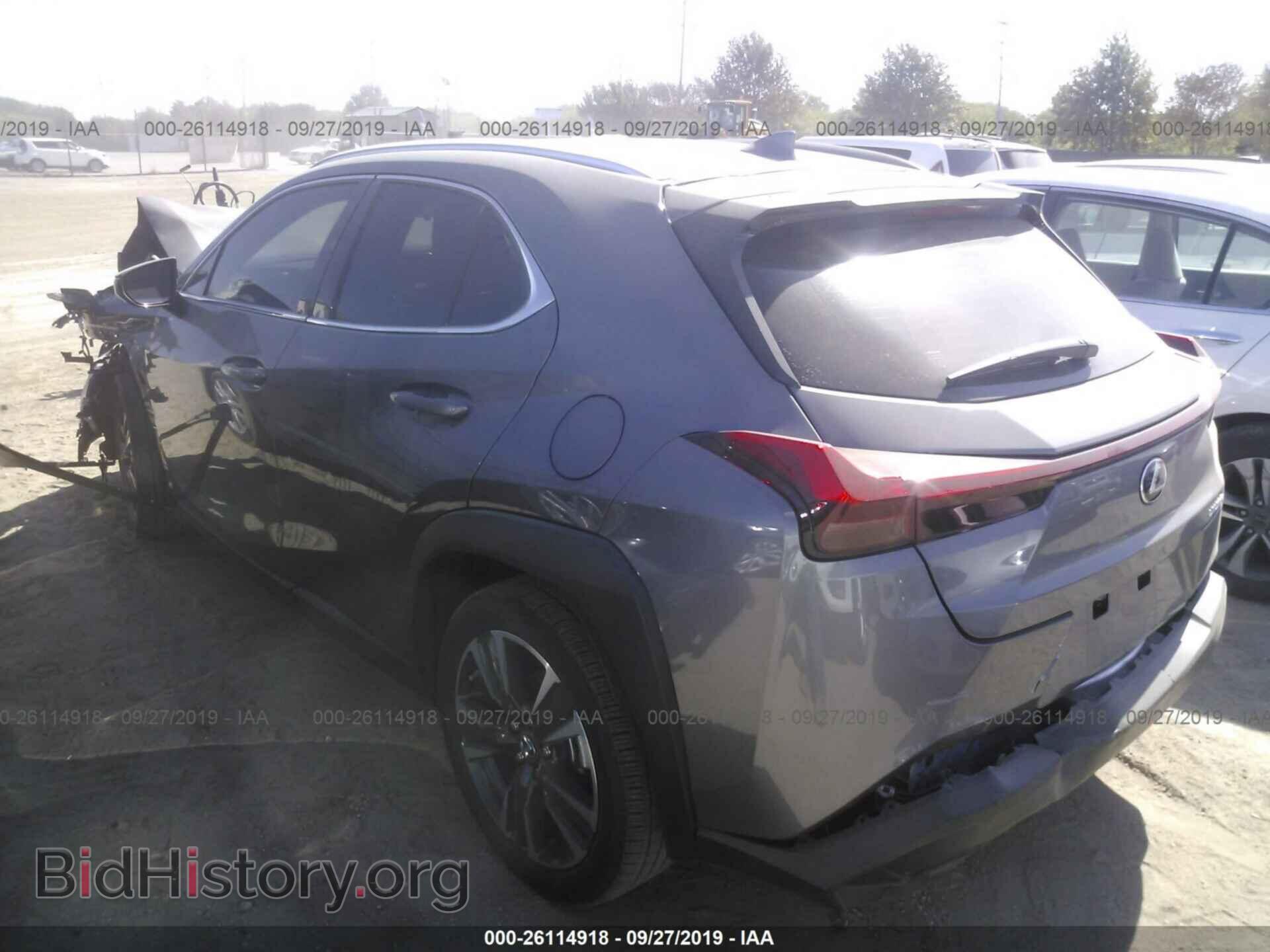 2019 LEXUS UX - VIN: JTHY3JBHXK2001004 - Photo 3