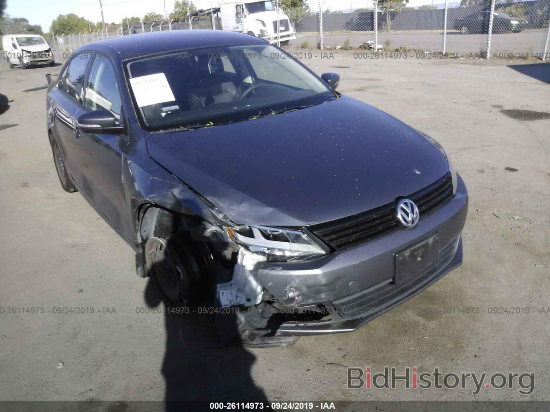 Фотография 3VWD17AJXEM362627 - VOLKSWAGEN JETTA 2014