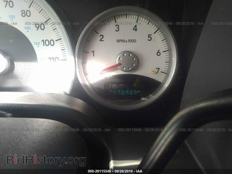 2008 Dodge DURANGO (VIN 1D8HB58N18F130664) — photo 6 of 9